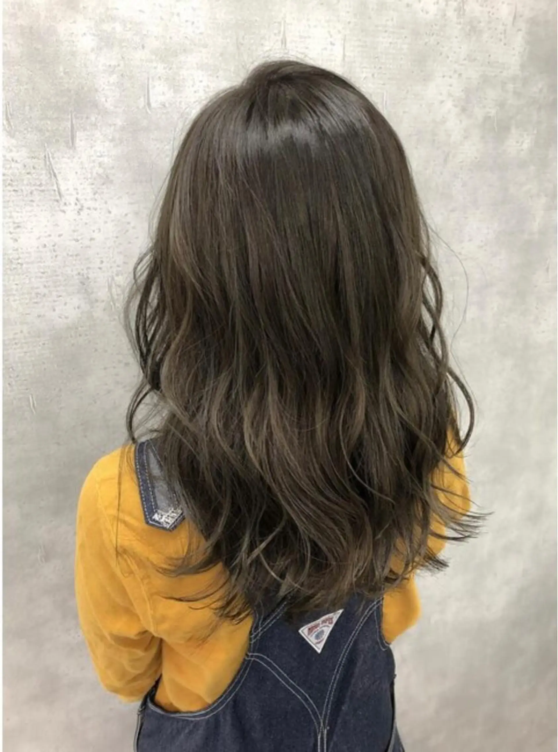カラー FURUKAWA JUNYAのヘアスタイル