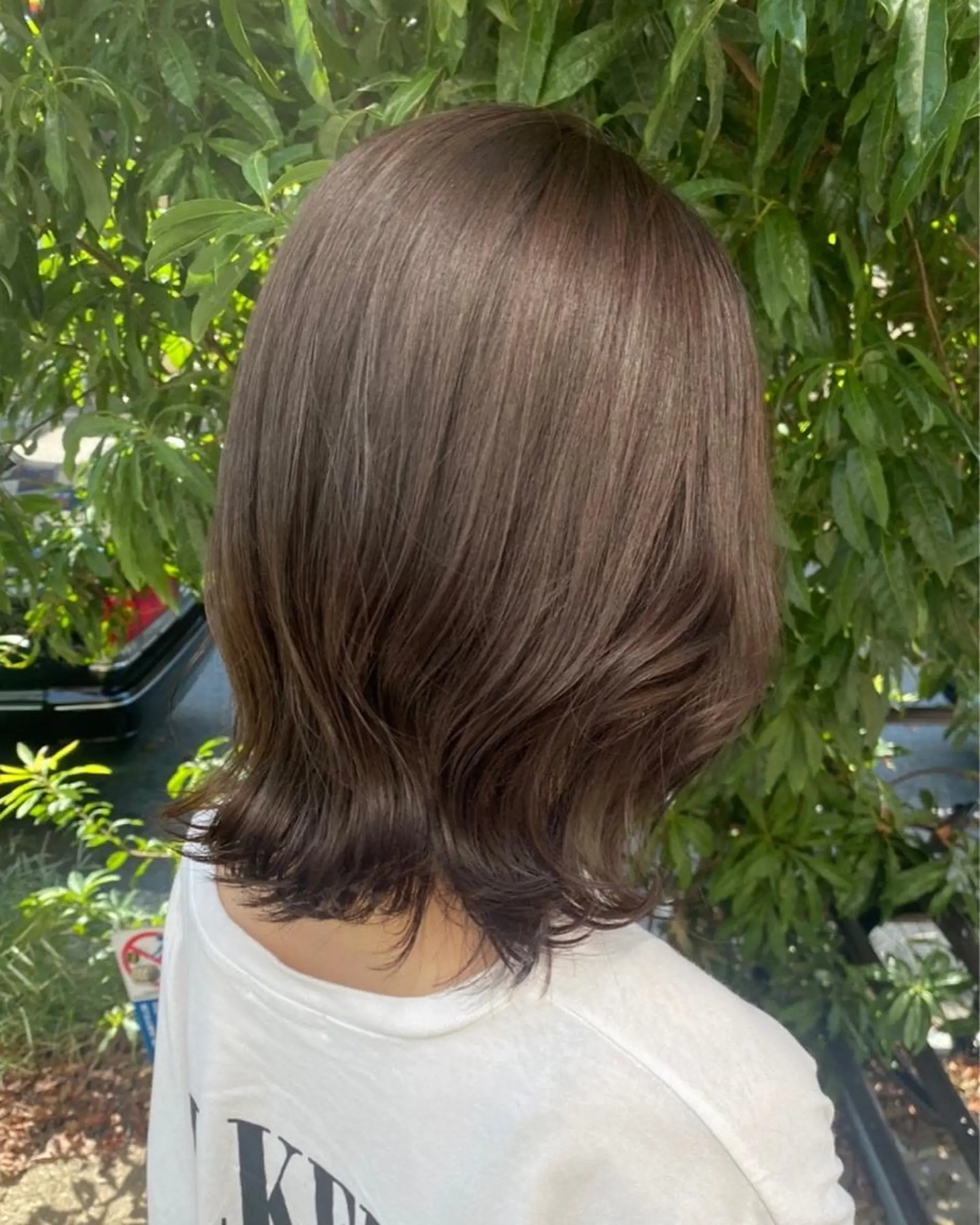 カラー KOKORO 中村 朱里のヘアスタイル