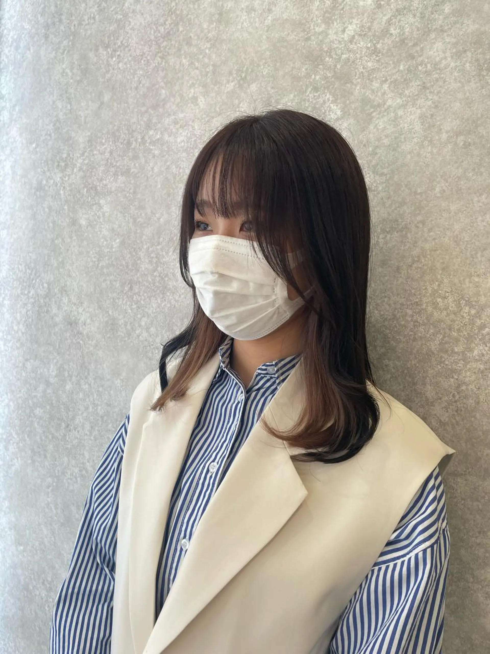 セミロング カラー たなか りなのヘアスタイル