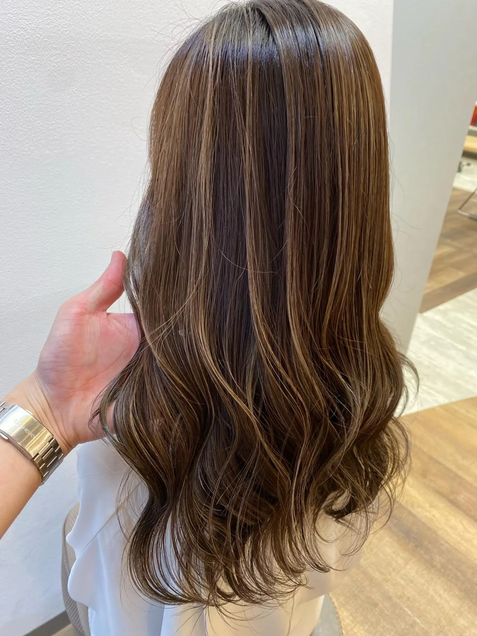 ロング カラー ハイライトカラー ハイライト カット ヘアカラー トリートメント ラブズラフズ折尾浅川所属・永沼龍生 ✨美髪特化✨のヘアスタイル