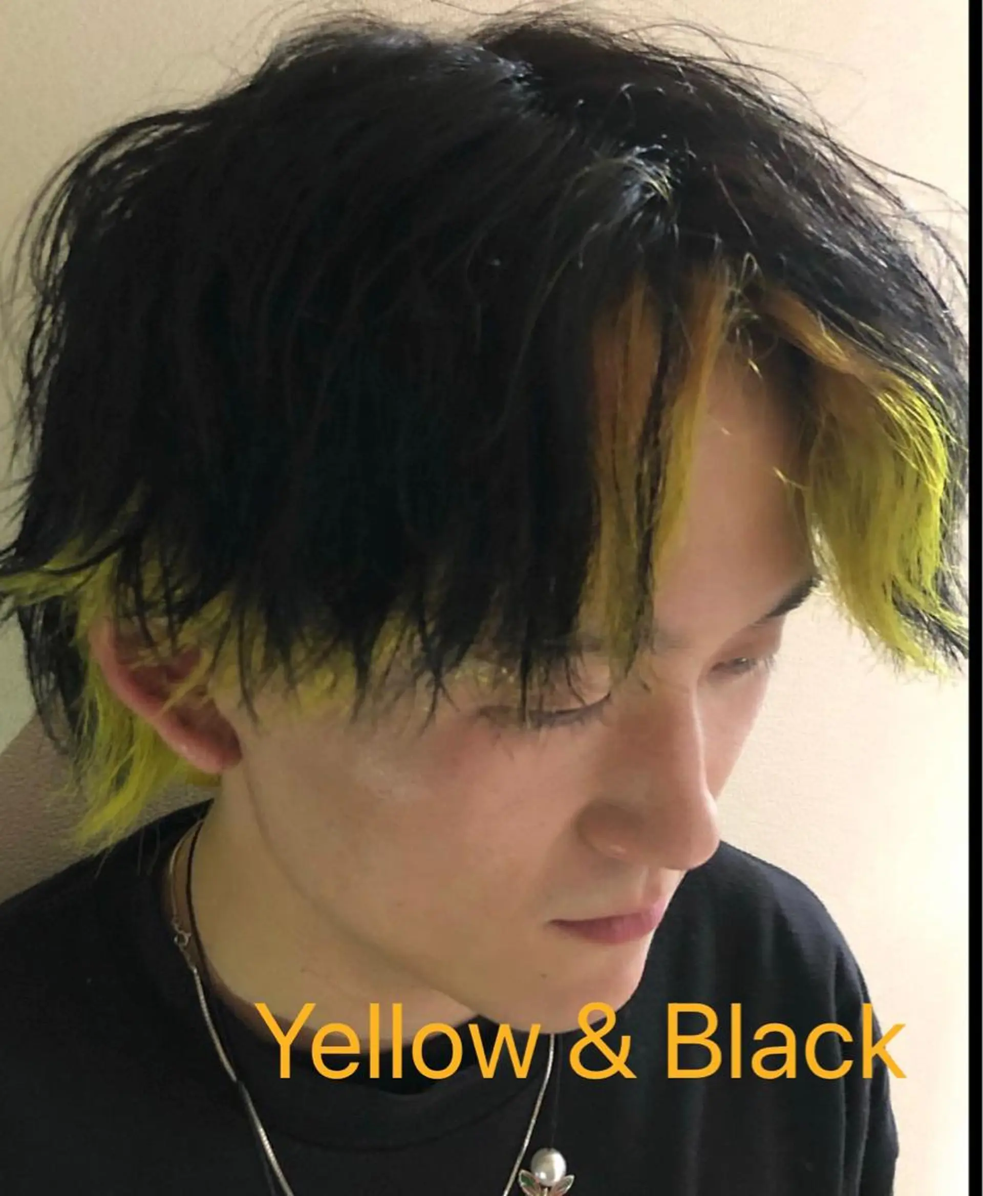 ショート メンズ ホワイト/店長/カラ ー講師/錦糸町/岩崎のヘアスタイル