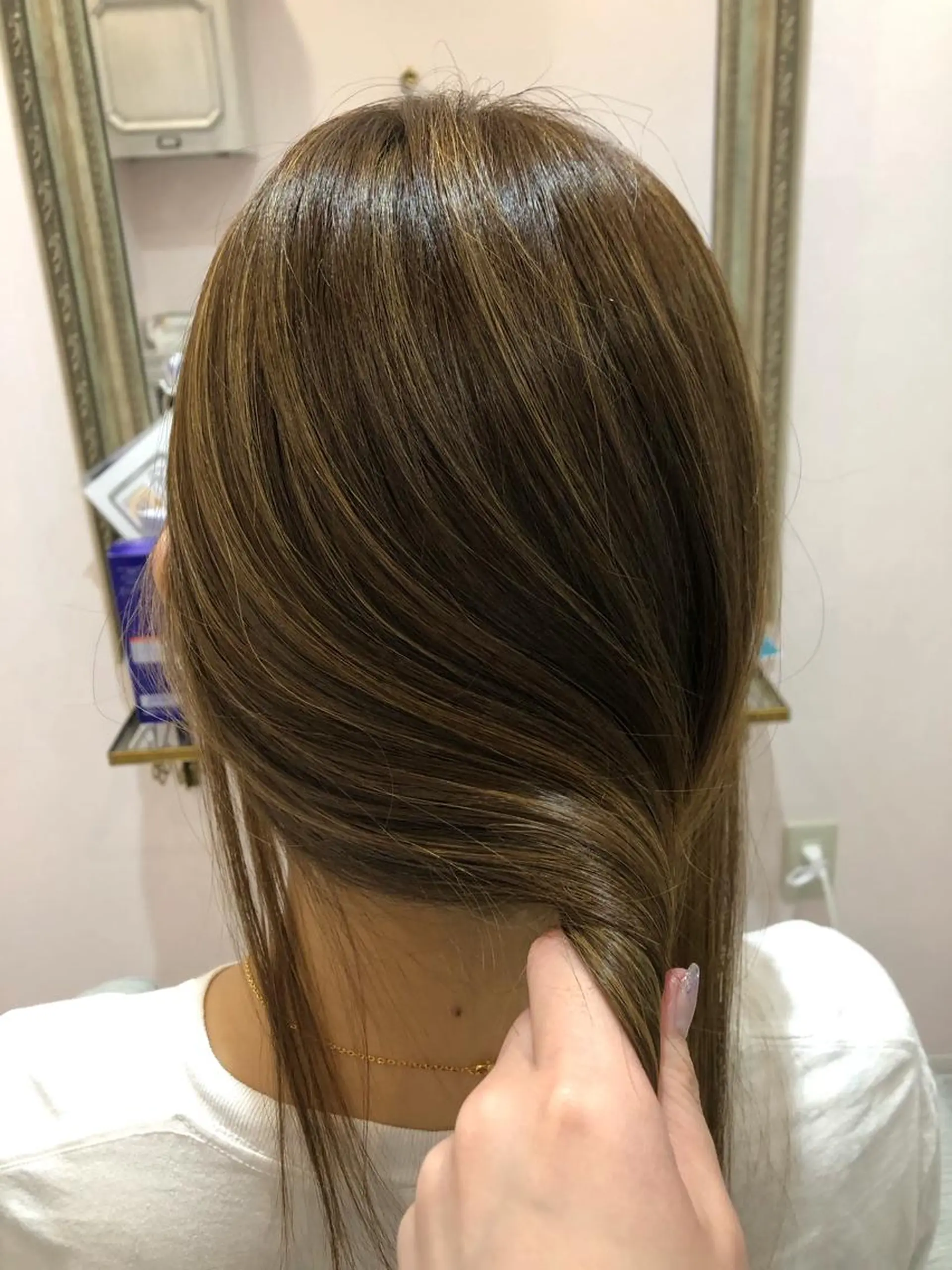 セミロング ハイライト 🧸ひなた ちかこ🧸のヘアスタイル