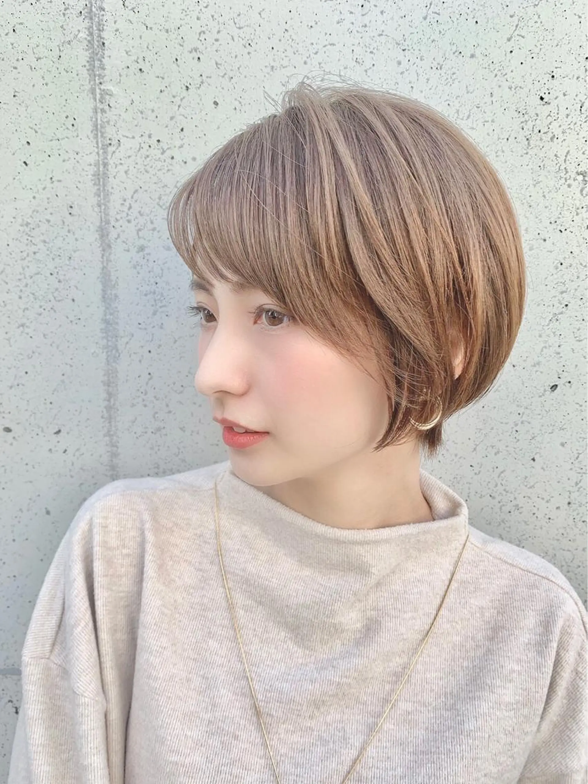 ショート カラー カット ヘアカラー トリートメント 髪質改善　ANFINI 仙台所属・仙台Ｉ韓国レイヤー Ｉ髪質改善Ｉ伊藤拓海のヘアスタイル