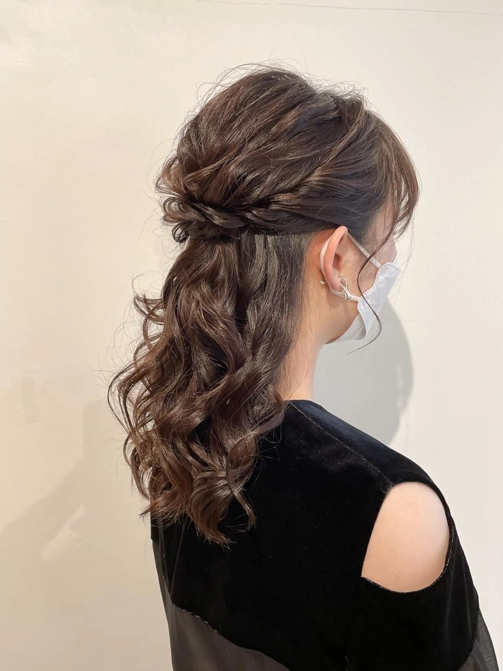 セミロング ヘアアレンジ ハーフアップ ヘアセット ヘアアレンジ にいた　かづしげのヘアスタイル