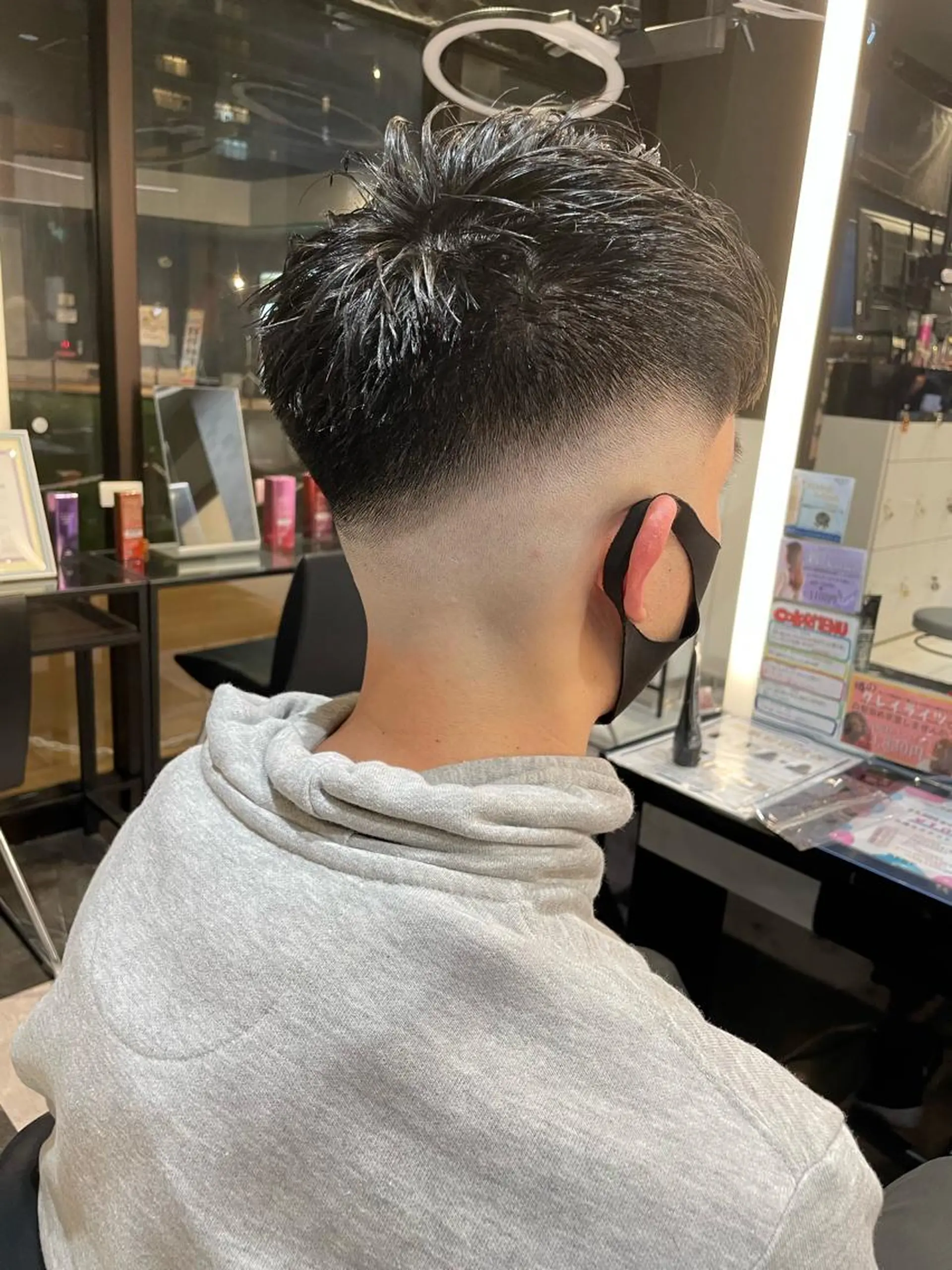 ショート メンズ フェードカット スキンフェード メンズヘア特化 崎田 成人のヘアスタイル