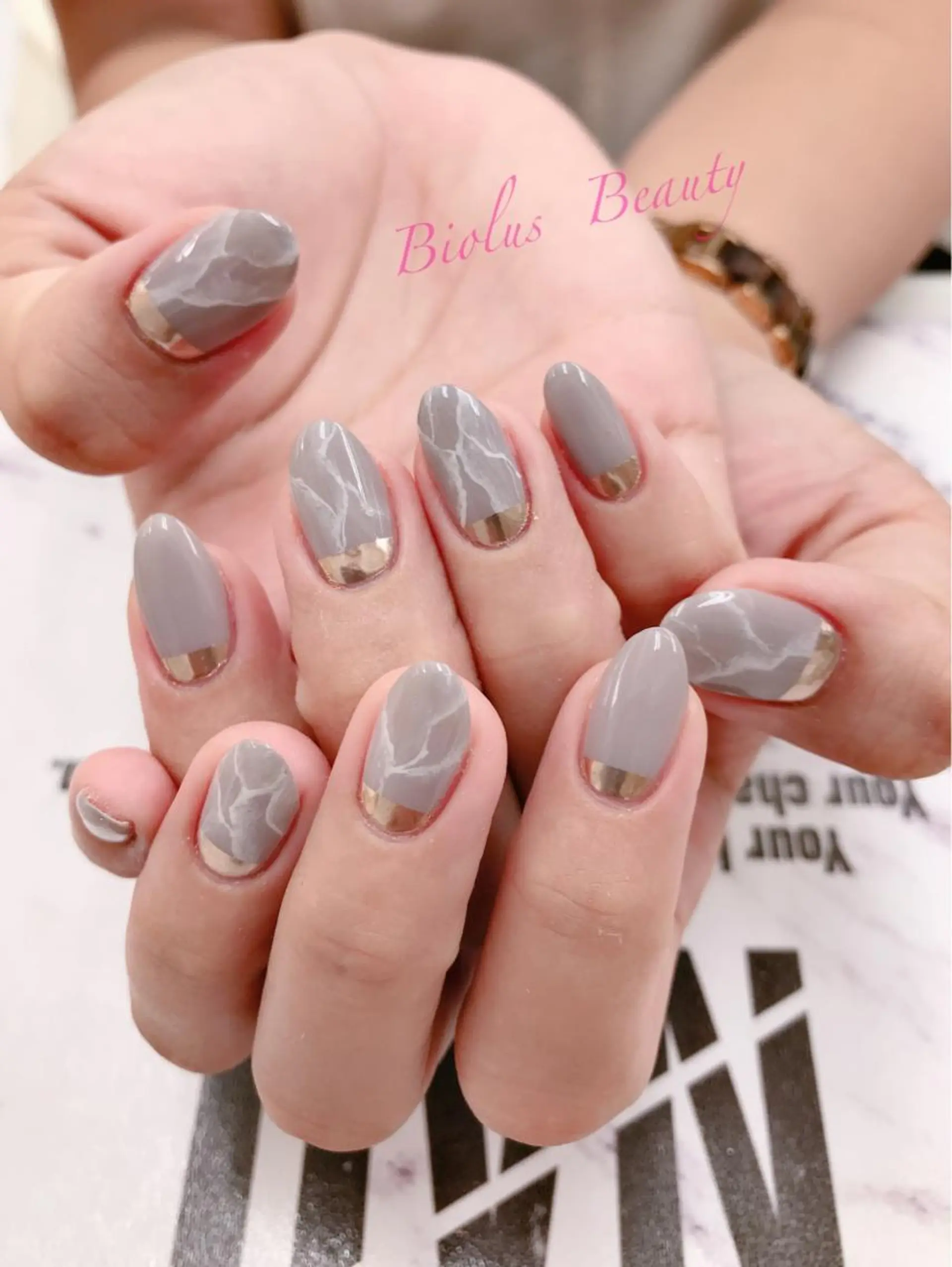 ネイル ニュアンスネイル ハンドネイル vimore ネイルサロンのネイルデザイン