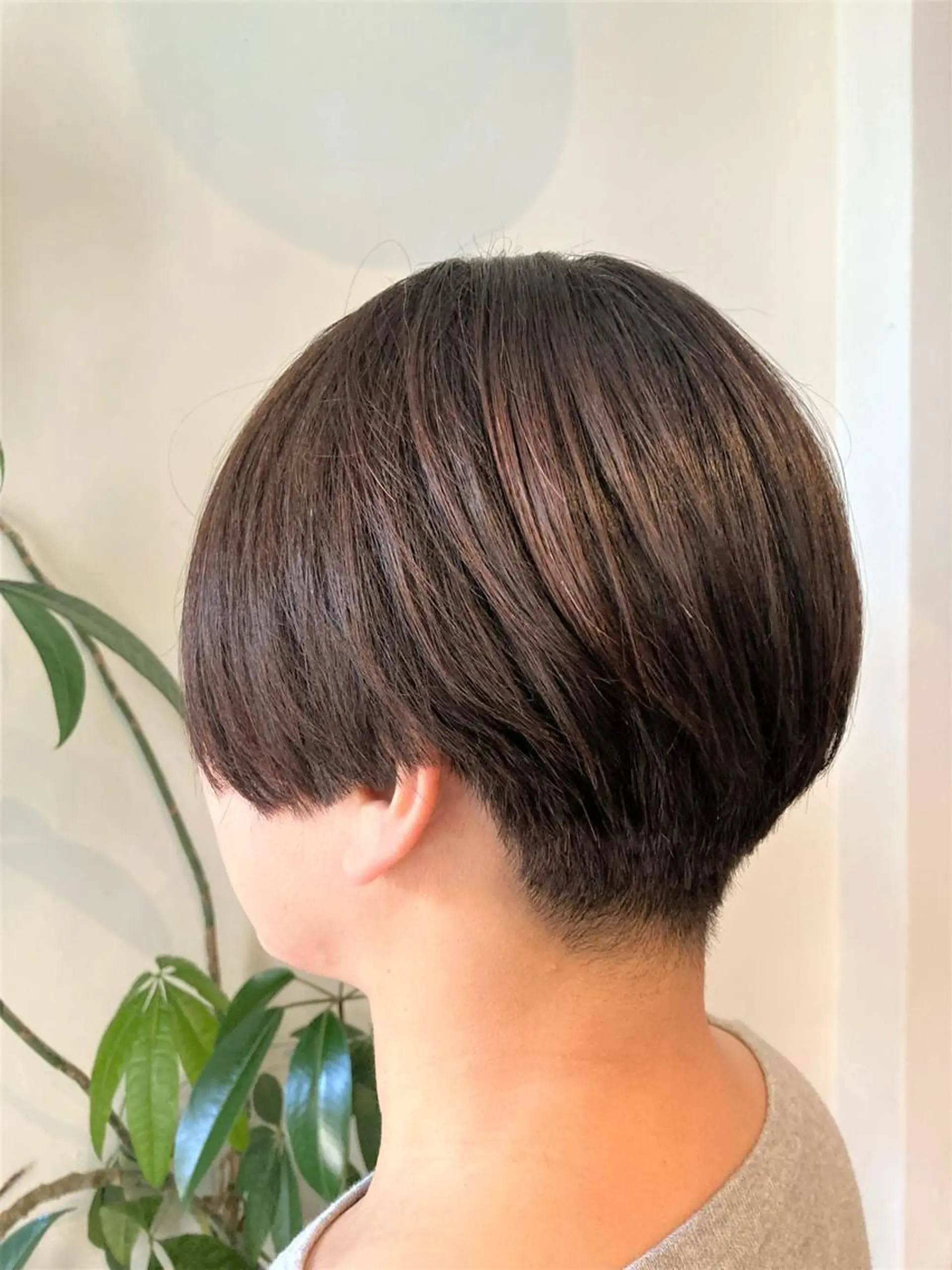 ショート カット ヘアカラー トリートメント 齋藤 リョウコのヘアスタイル