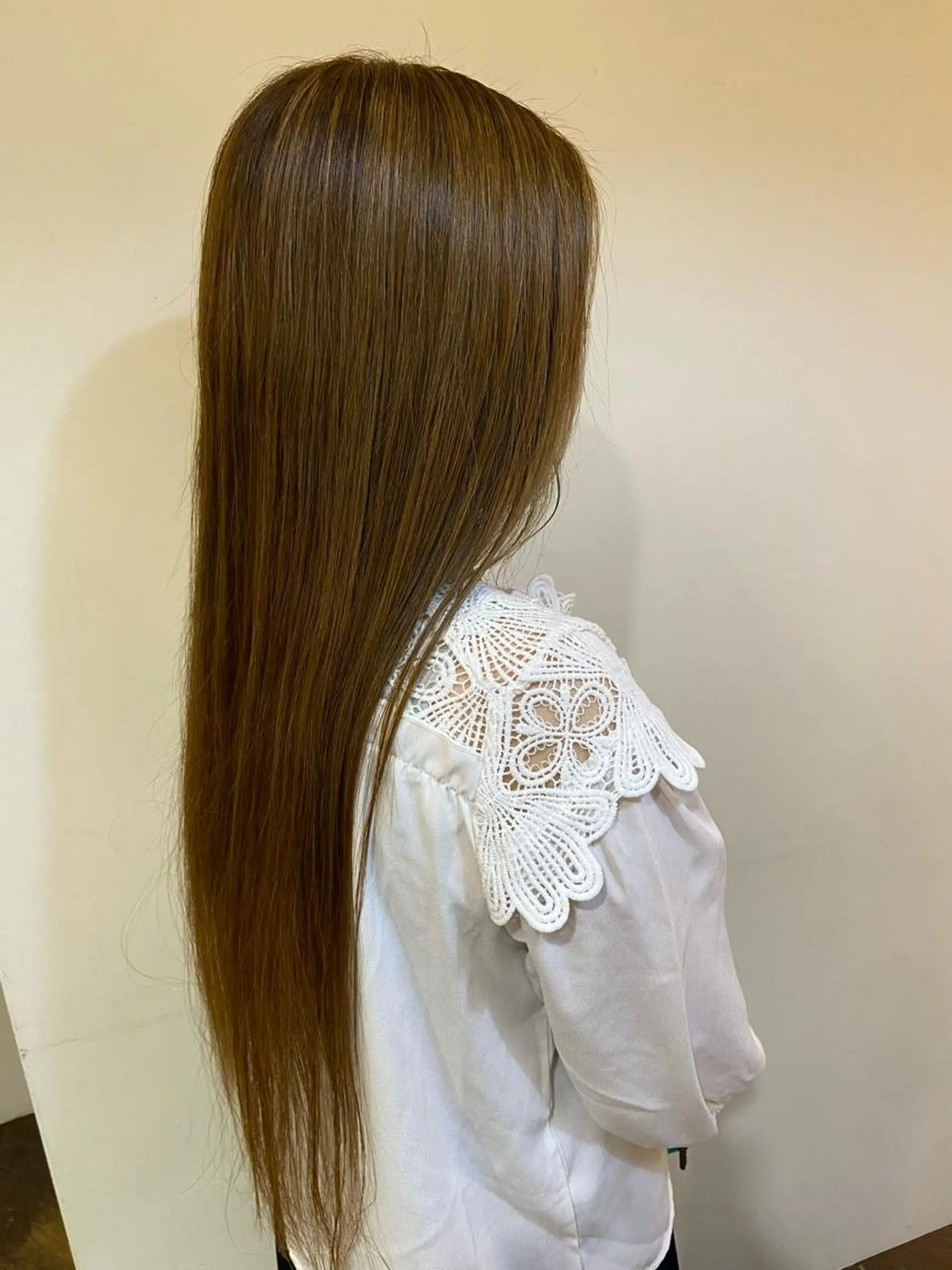 ロング カラー ベージュカラー niro 🌱カットモデル募集のヘアスタイル