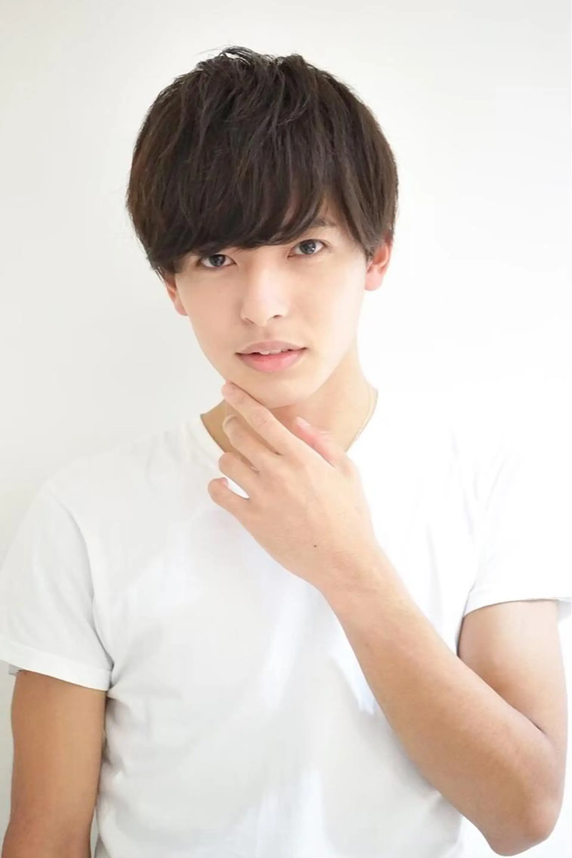 メンズ 🤎ベージュカラー 🐶メンズパーマのヘアスタイル