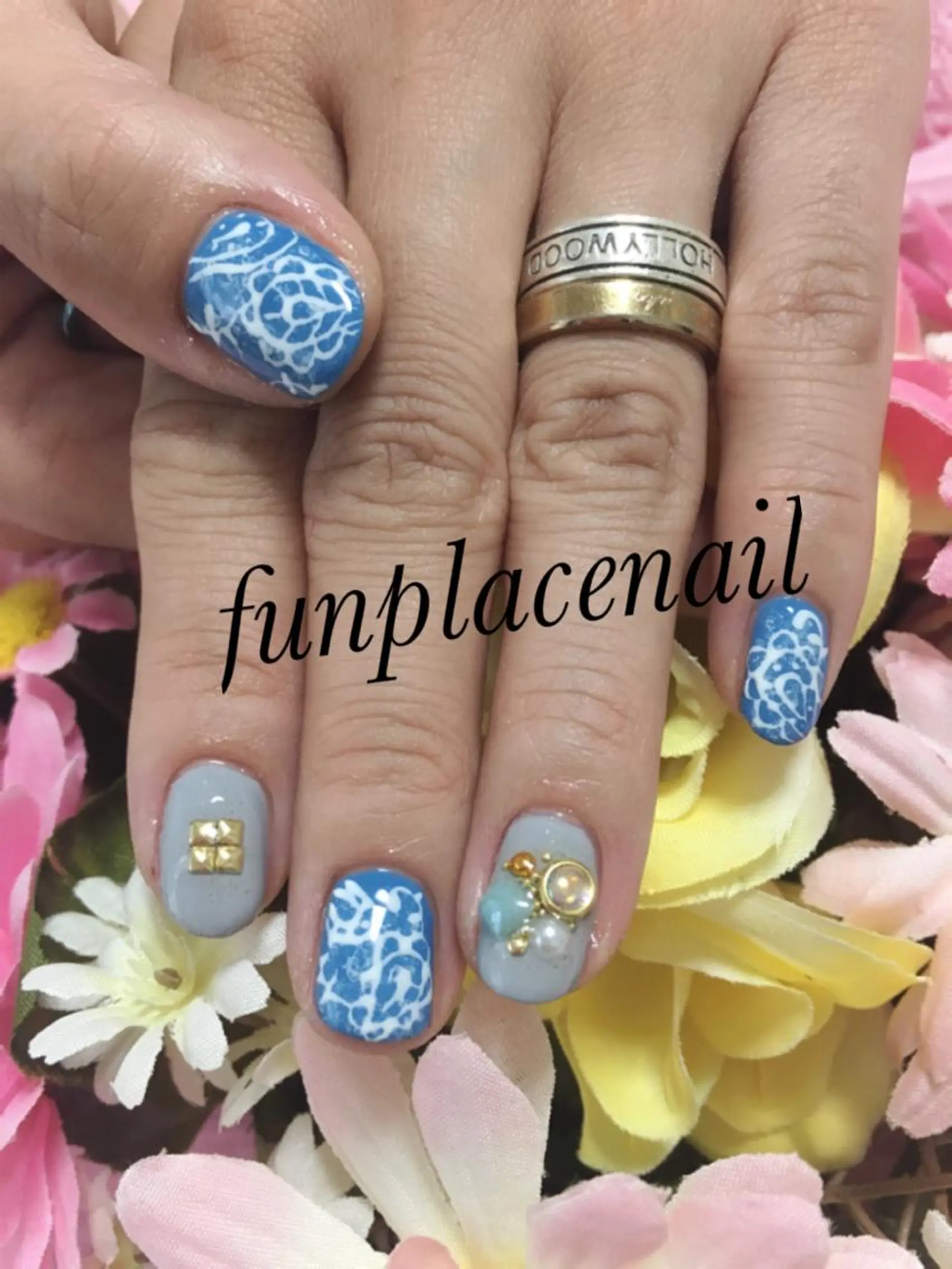 ショート ミディアム セミロング カラー パーマ ヘアアレンジ キッズ ネイル マツエク・マツパ nail salon＆school felice所属・フェリーチェ瑞江店 新山のネイルデザイン