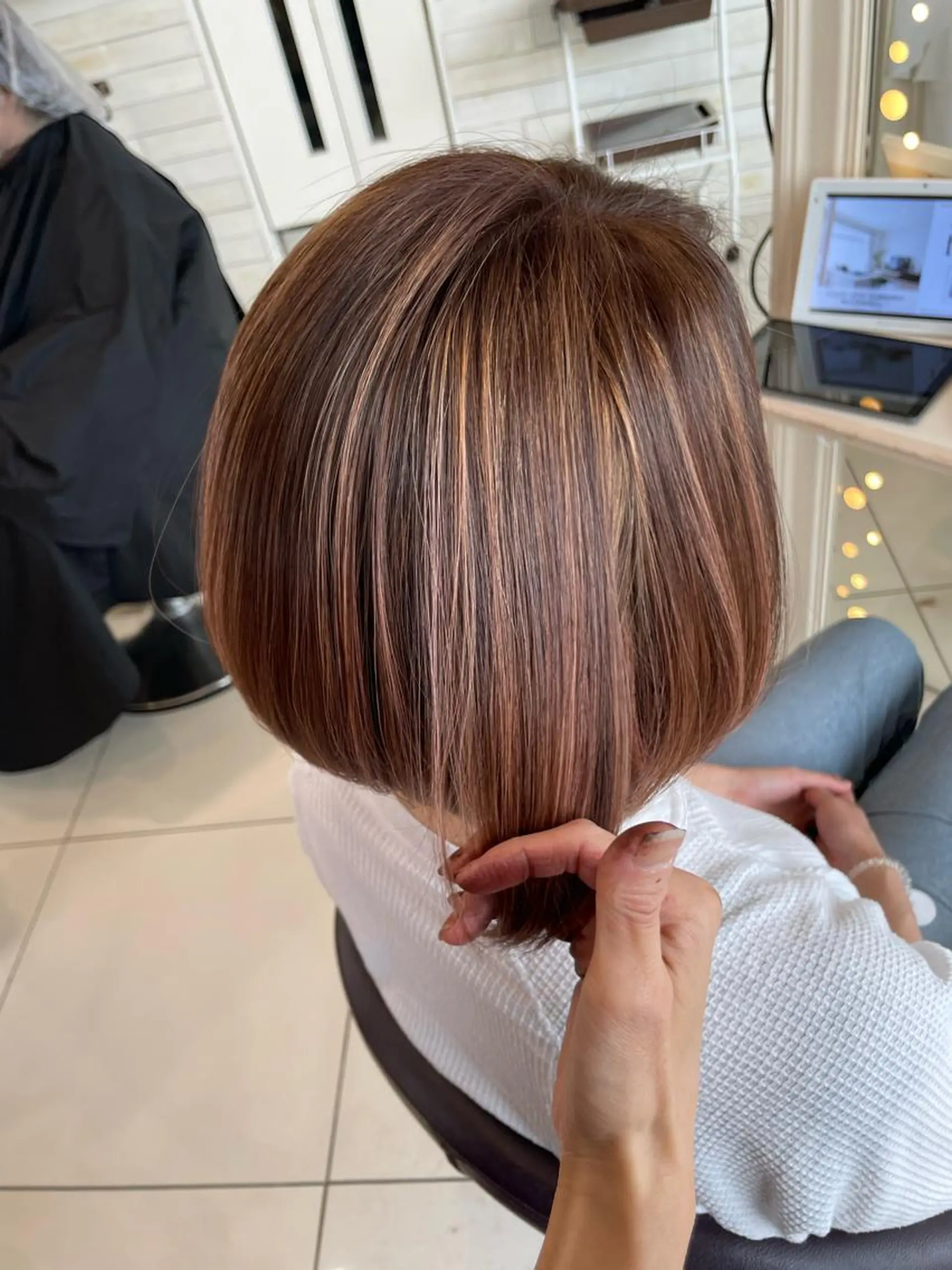 ミディアム 透明感color吉田 沙羅のヘアスタイル