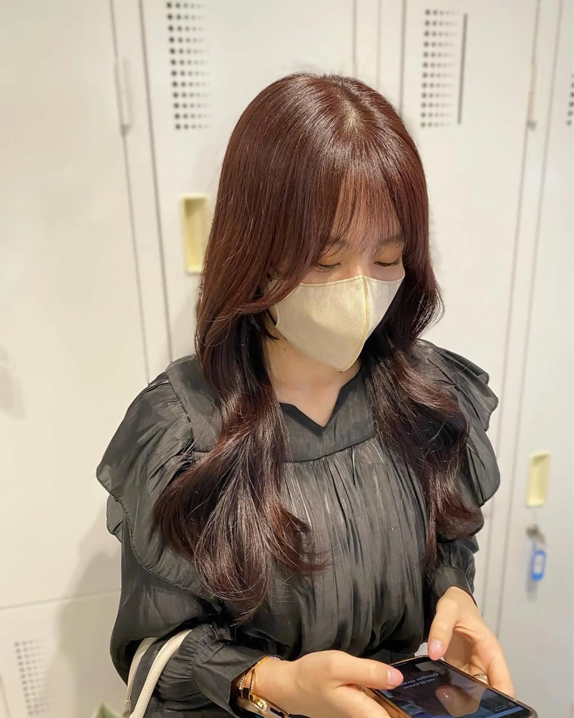 セミロング カラー アッシュ ベージュカラー 黒髪 ブリーチ ブルーカラー カット ヘアカラー トリートメント 韓国風レイヤーカット 💎髪質改善"yuiのヘアスタイル