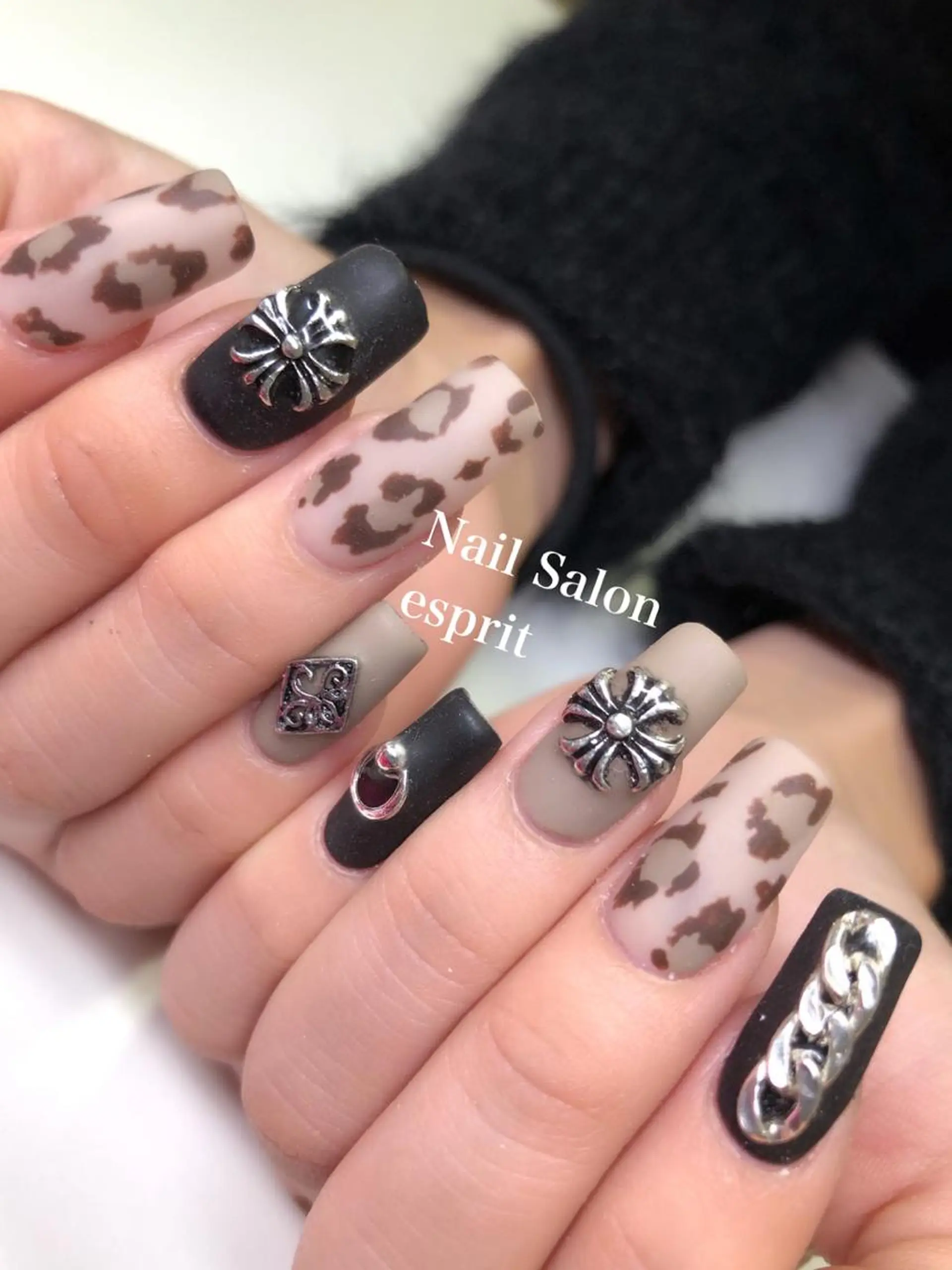 ネイル 長さ出し ロングネイル 持ち込み スカルプネイル ストーンネイル Nail Salon espritのネイルデザイン