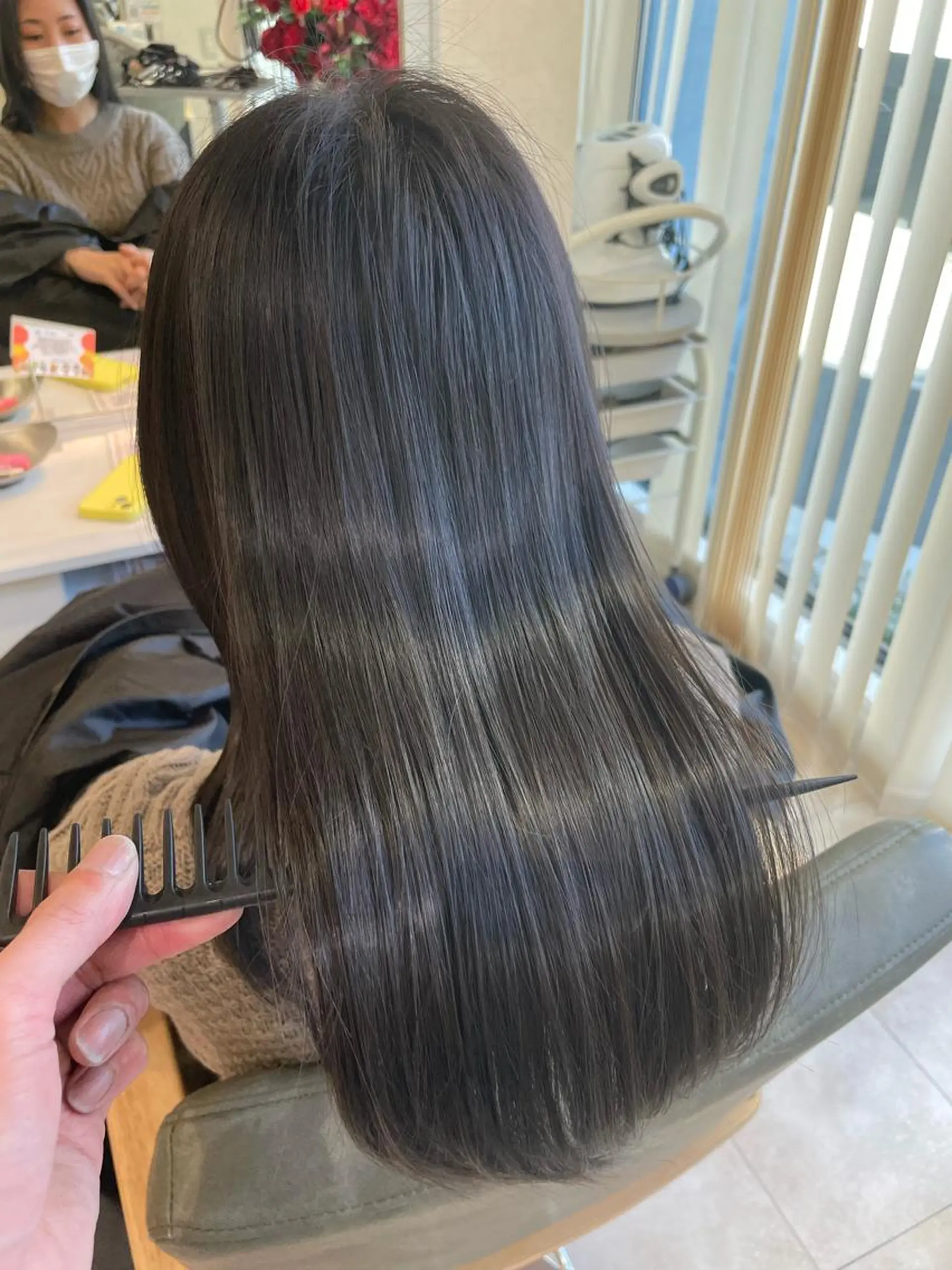 セミロング カラー ✨酸性ストレート✨ 南川だいさくのヘアスタイル