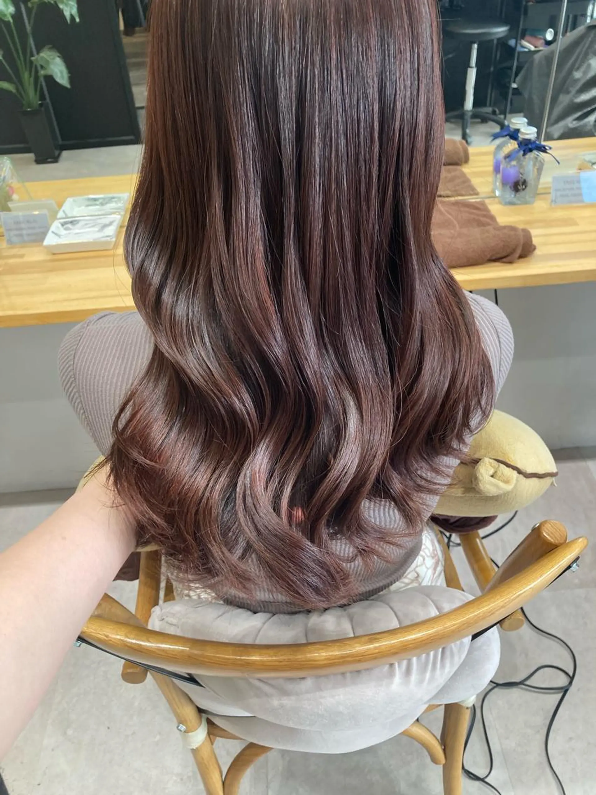 セミロング ✨色持ちの良い艶 カラー✨蟹江真世のヘアスタイル