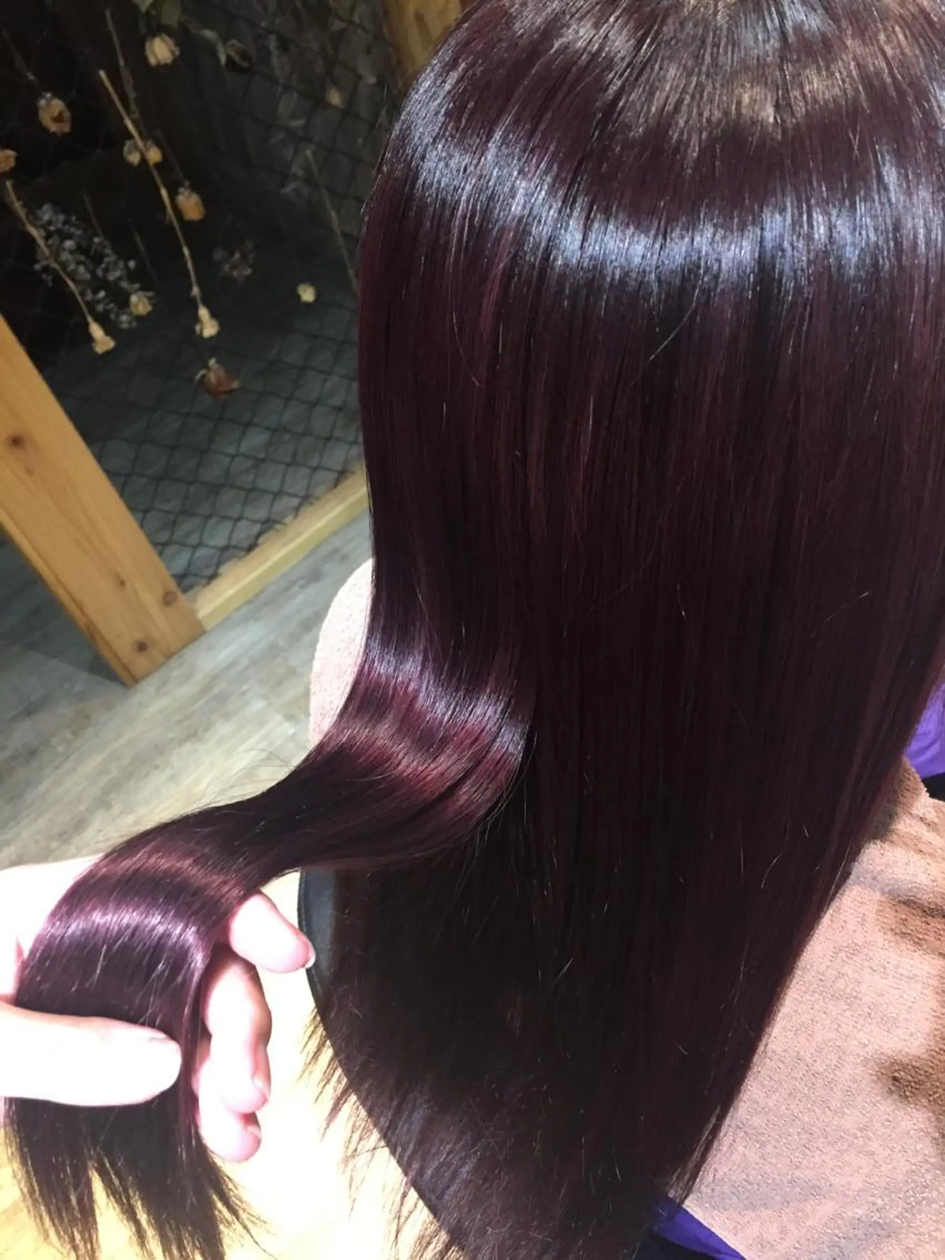 ミディアム カラー カシス CORE blanc所属・COREblanc ゆきの／表参道 原宿のヘアスタイル