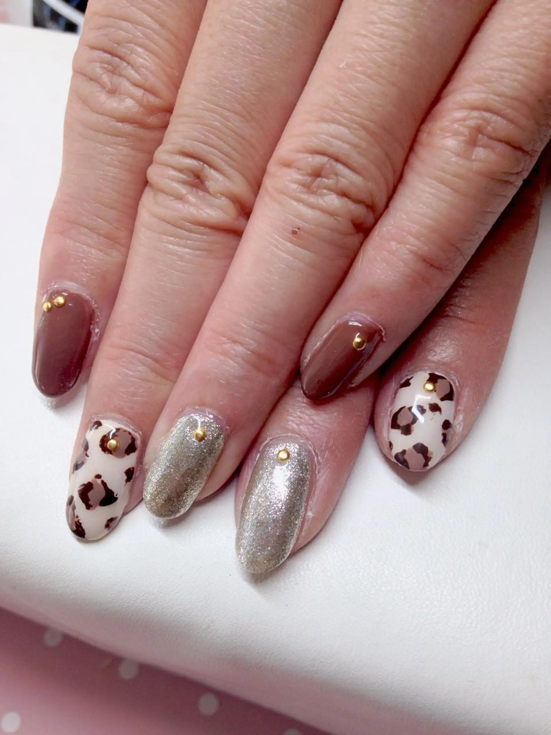 ネイル アニマル柄 出川 ゆりのネイルデザイン