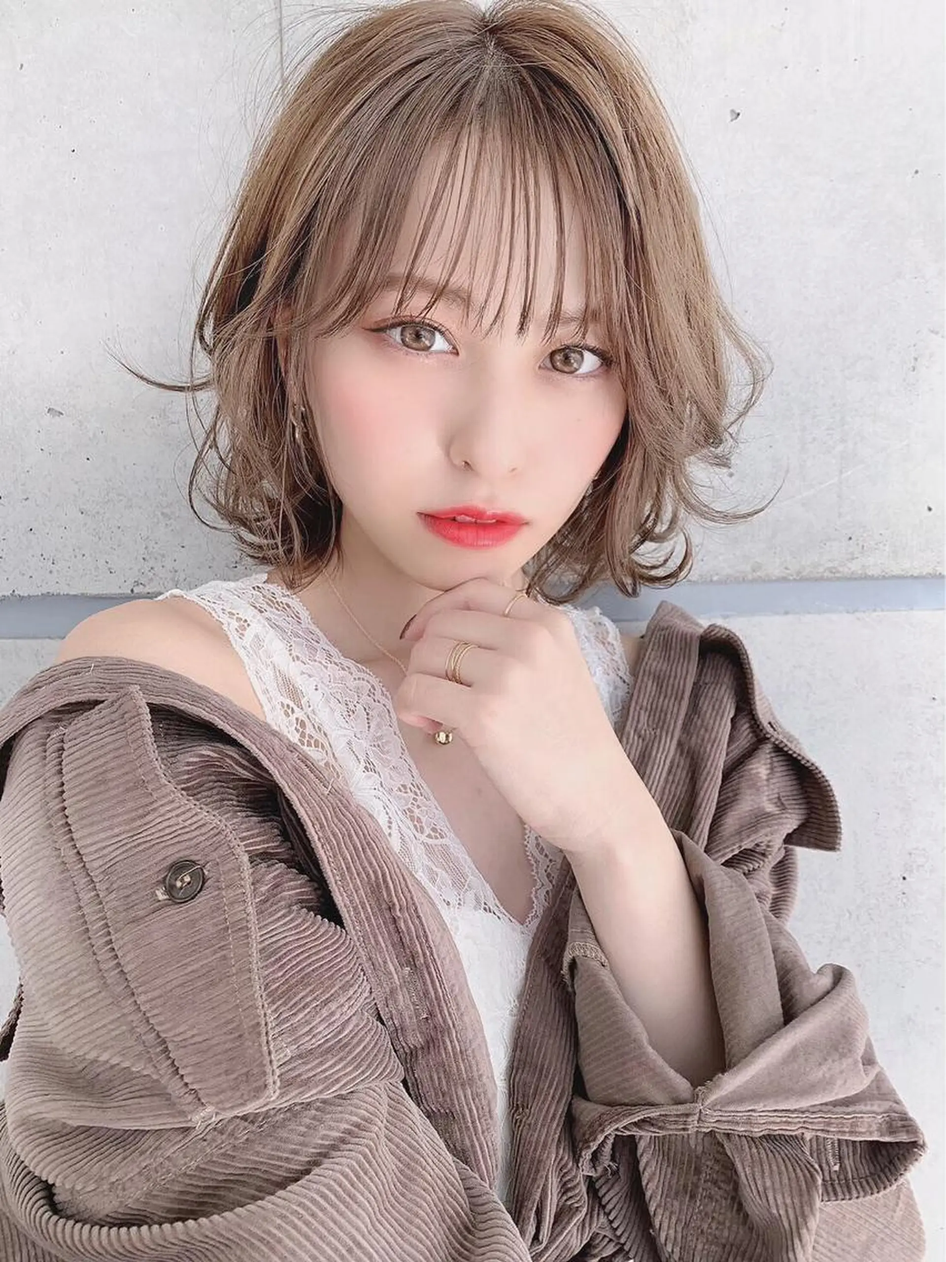 ミディアム 大人っぽ韓国レディ レイヤー🤍渋谷のヘアスタイル