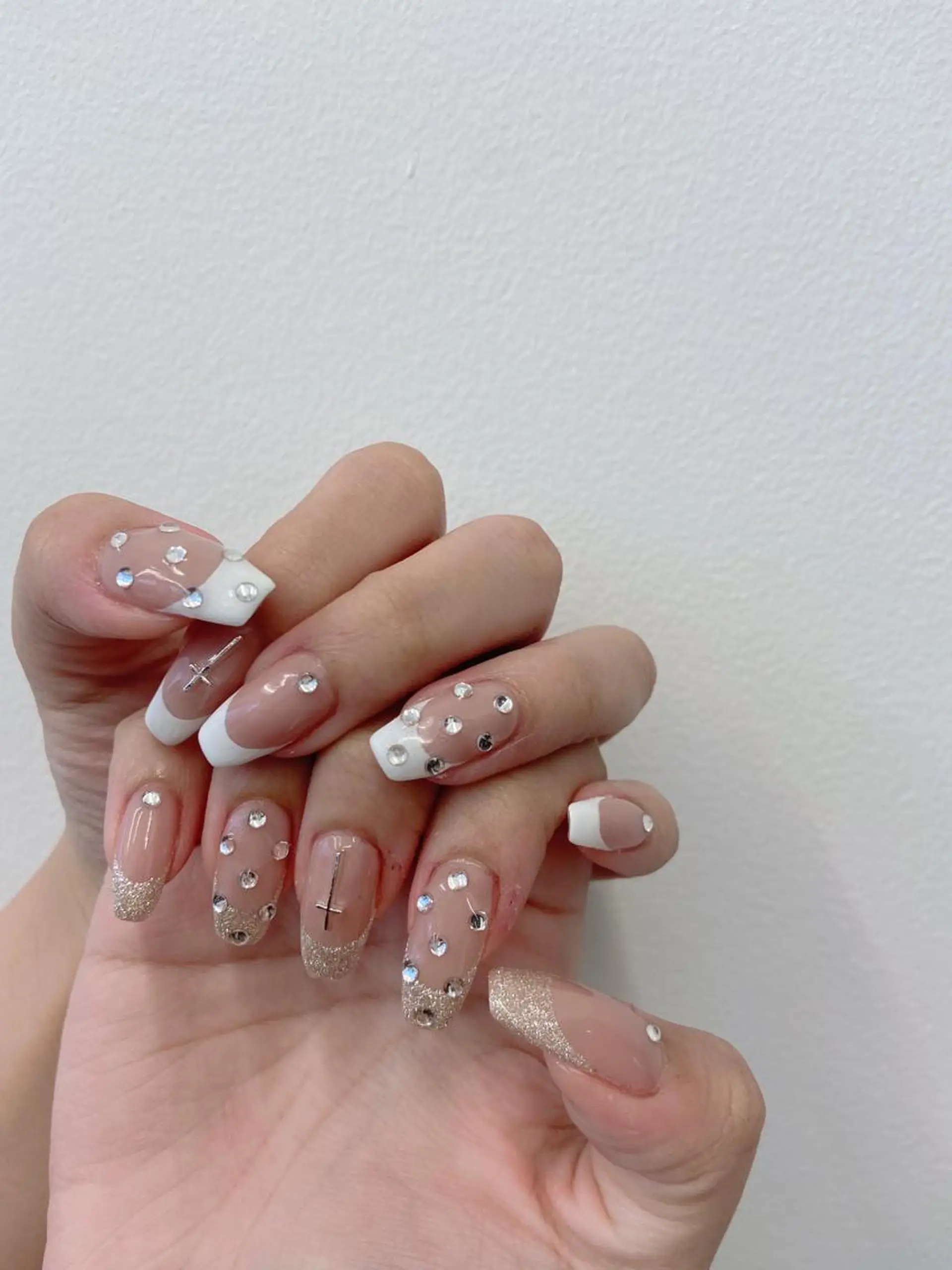 ネイル ストーンネイル Nailist🌟 Wakanaのネイルデザイン