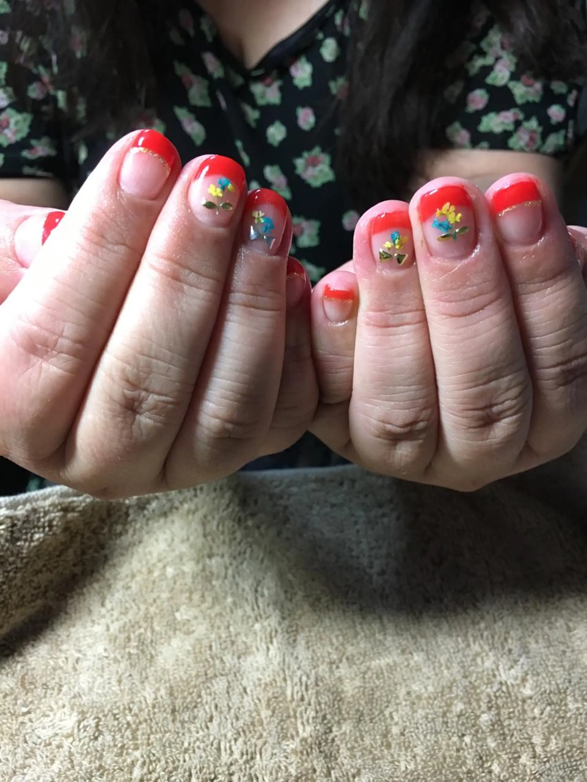 ネイル フレンチネイル 赤色 miwa ミワのネイルデザイン