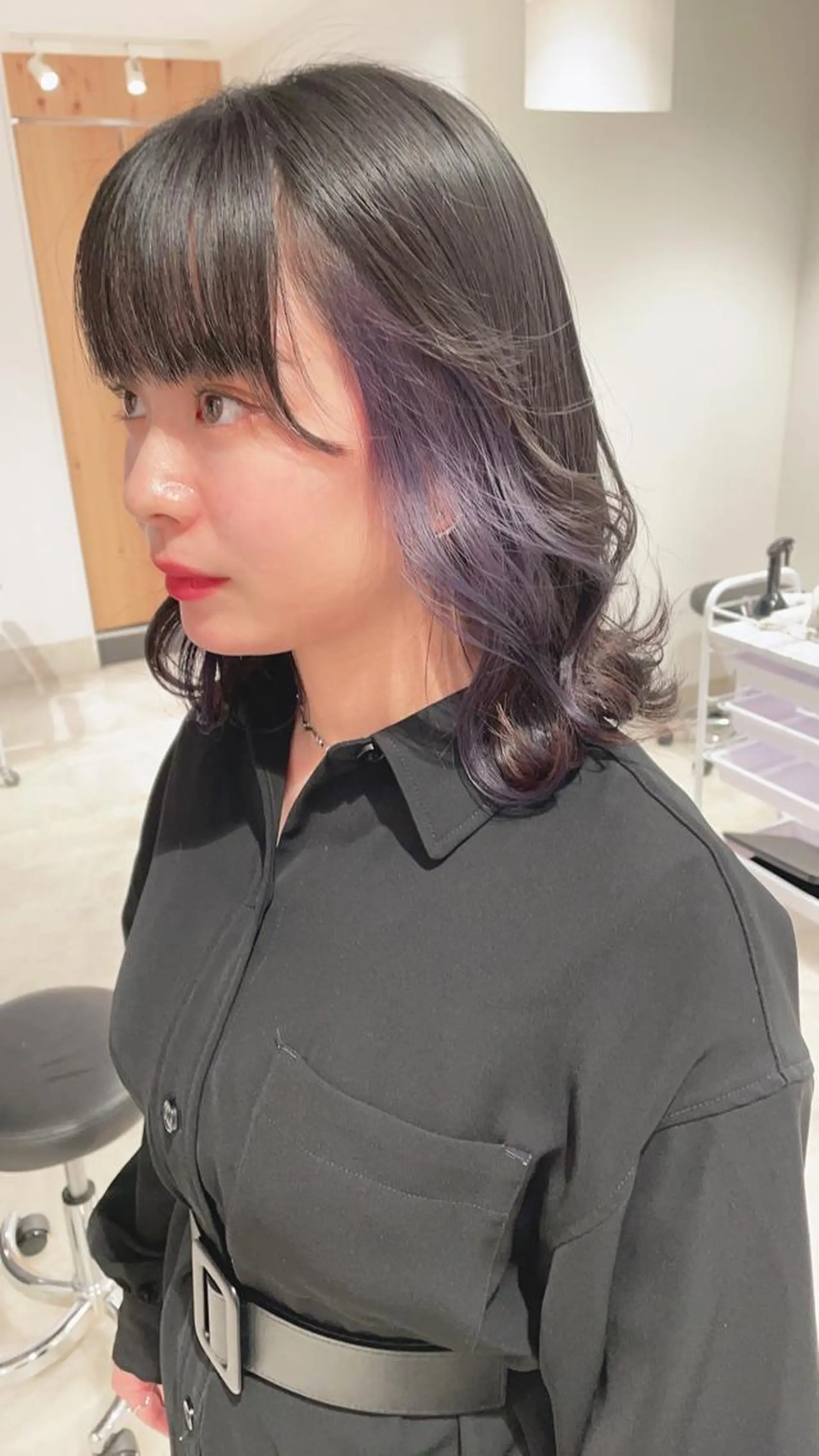 カラー ブリーチ イヤリングカラー ラベンダーカラー ヘアカラー トリートメント 渋谷:インナーカラー ／🍒エリカ🍒のヘアスタイル