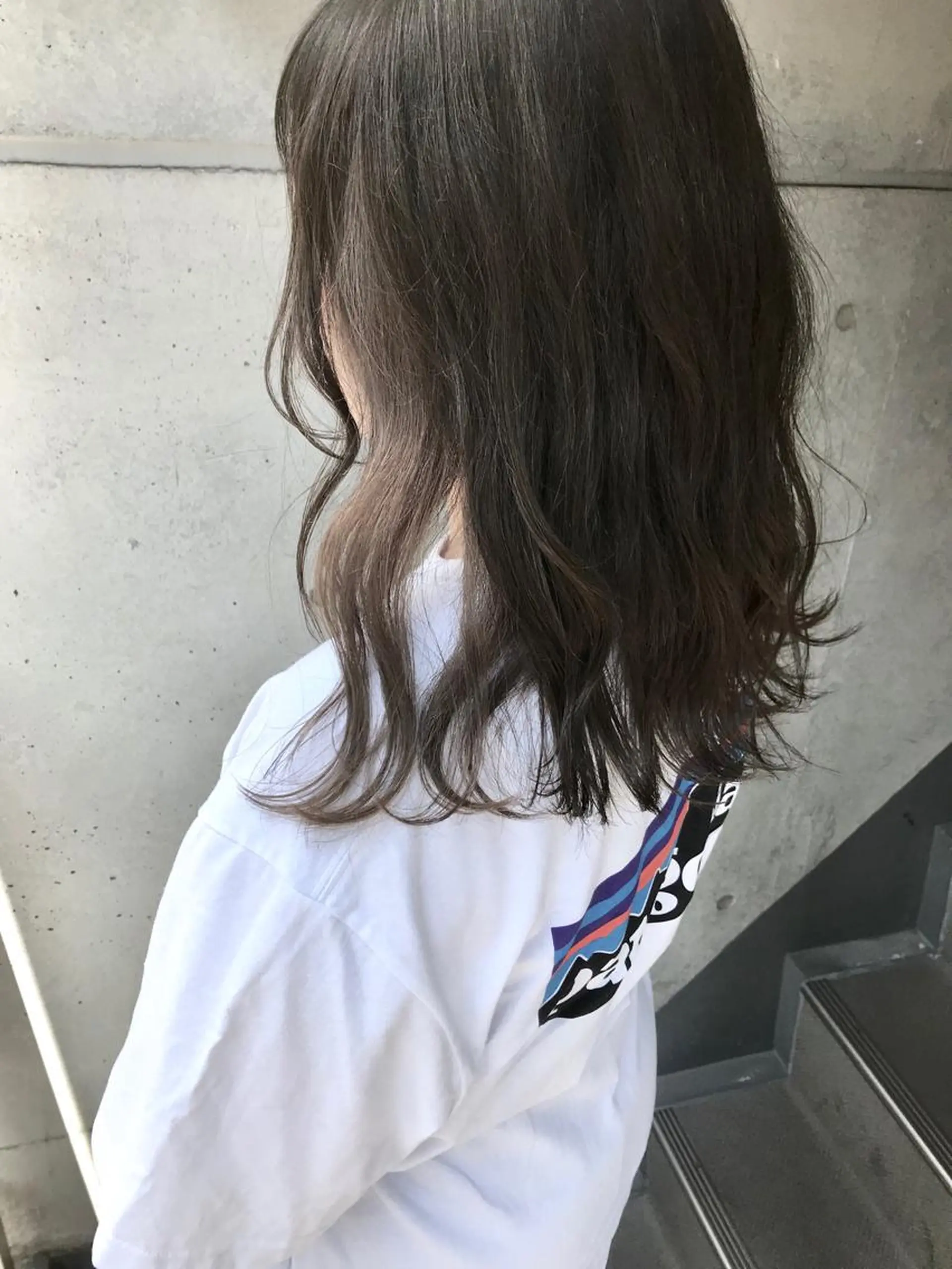 セミロング カラー パーマ ヘアアレンジ ヘアカラー トリートメント 新井 広樹のヘアスタイル