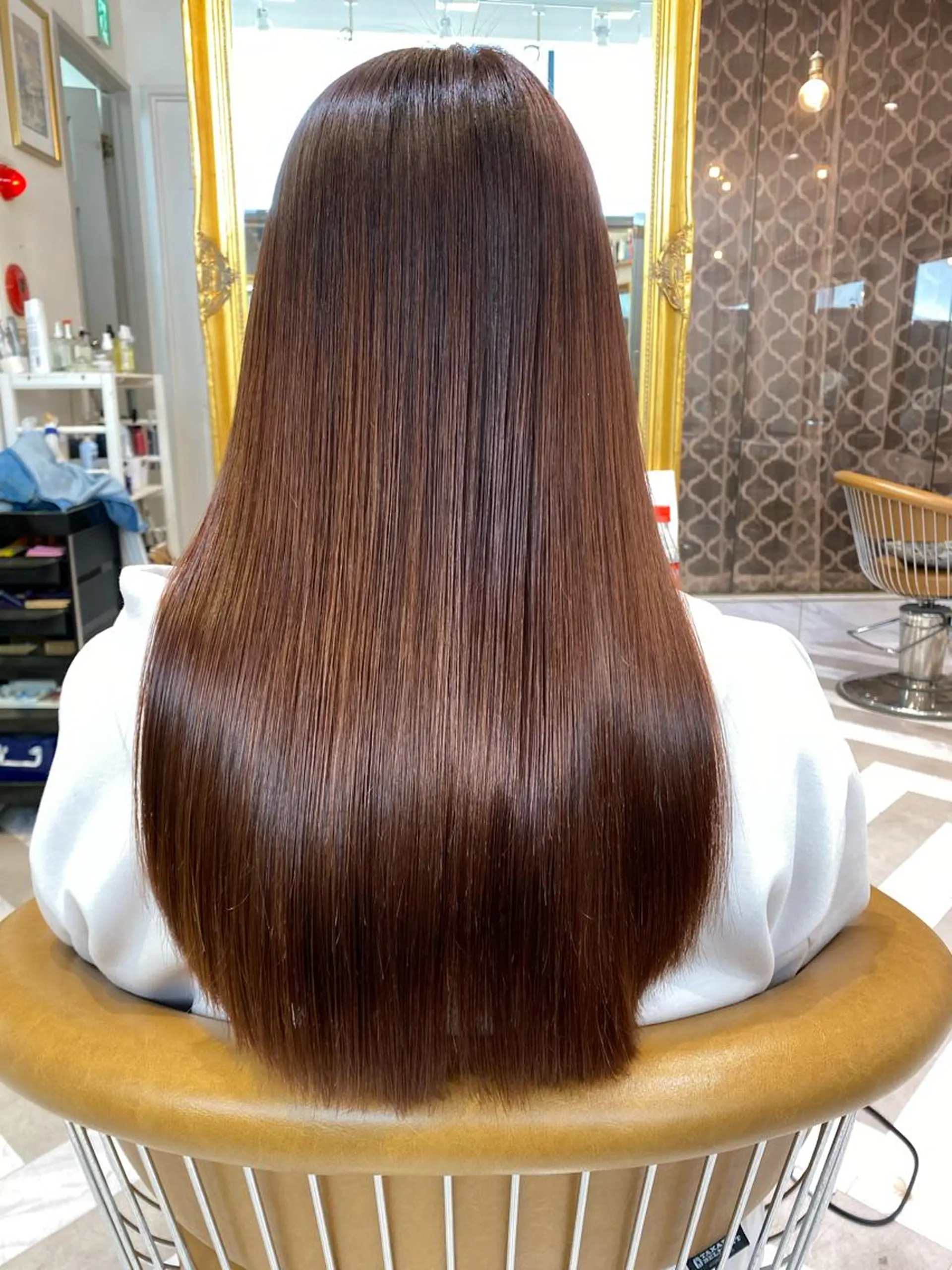 セミロング カラー カット ヘアカラー 縮毛矯正 トリートメント レイヤーカット /透明感カラー西田のヘアスタイル