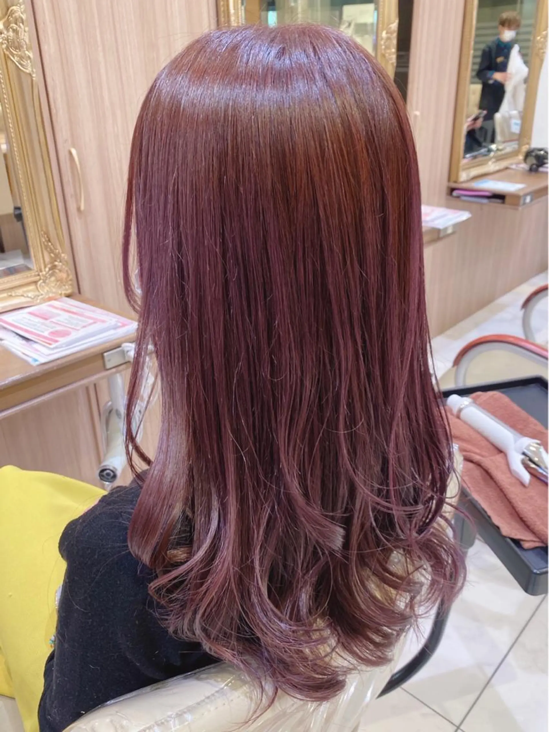 ロング カラー 古川 琴美のヘアスタイル