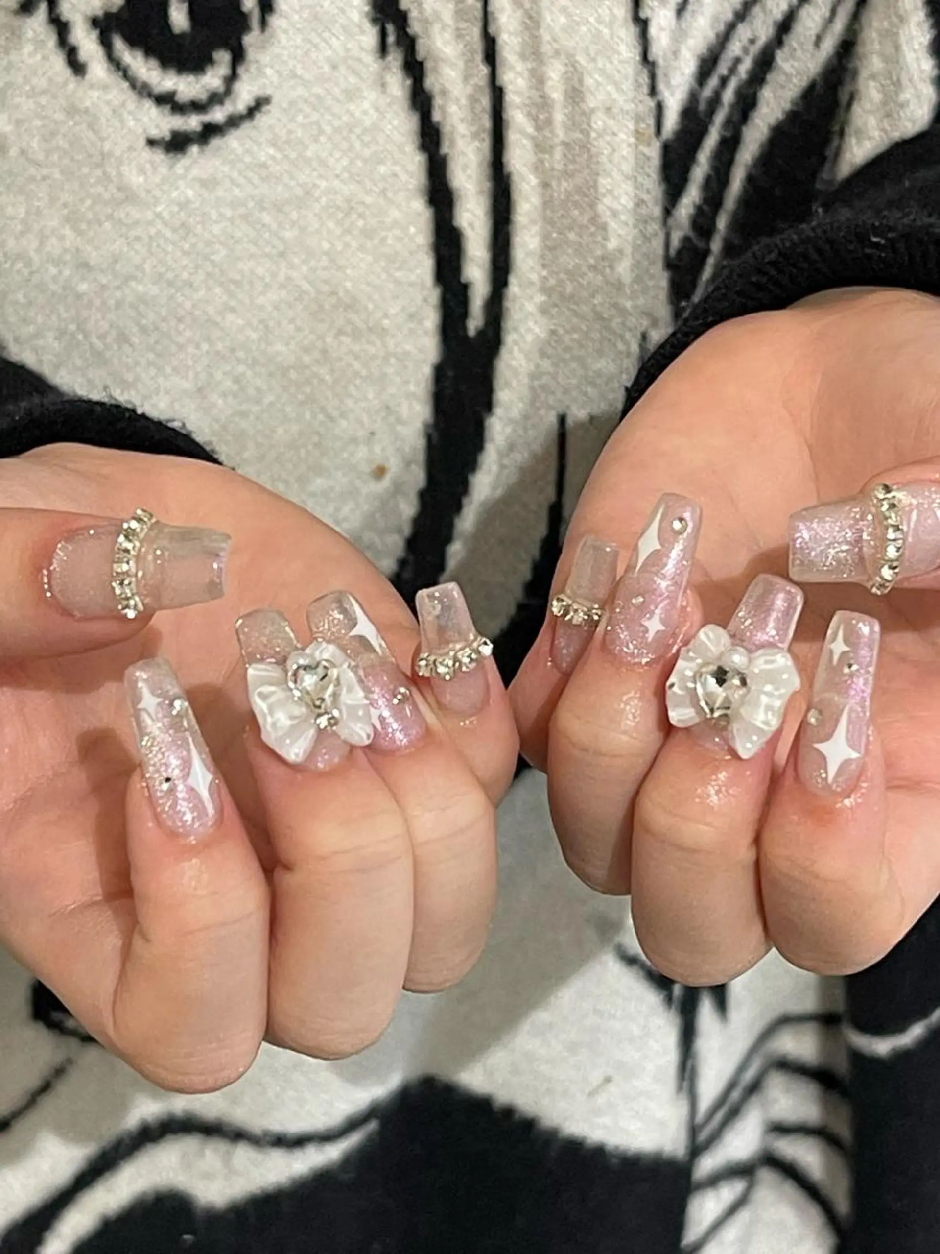 ネイル 8113 海外/y2k/韓国のネイルデザイン