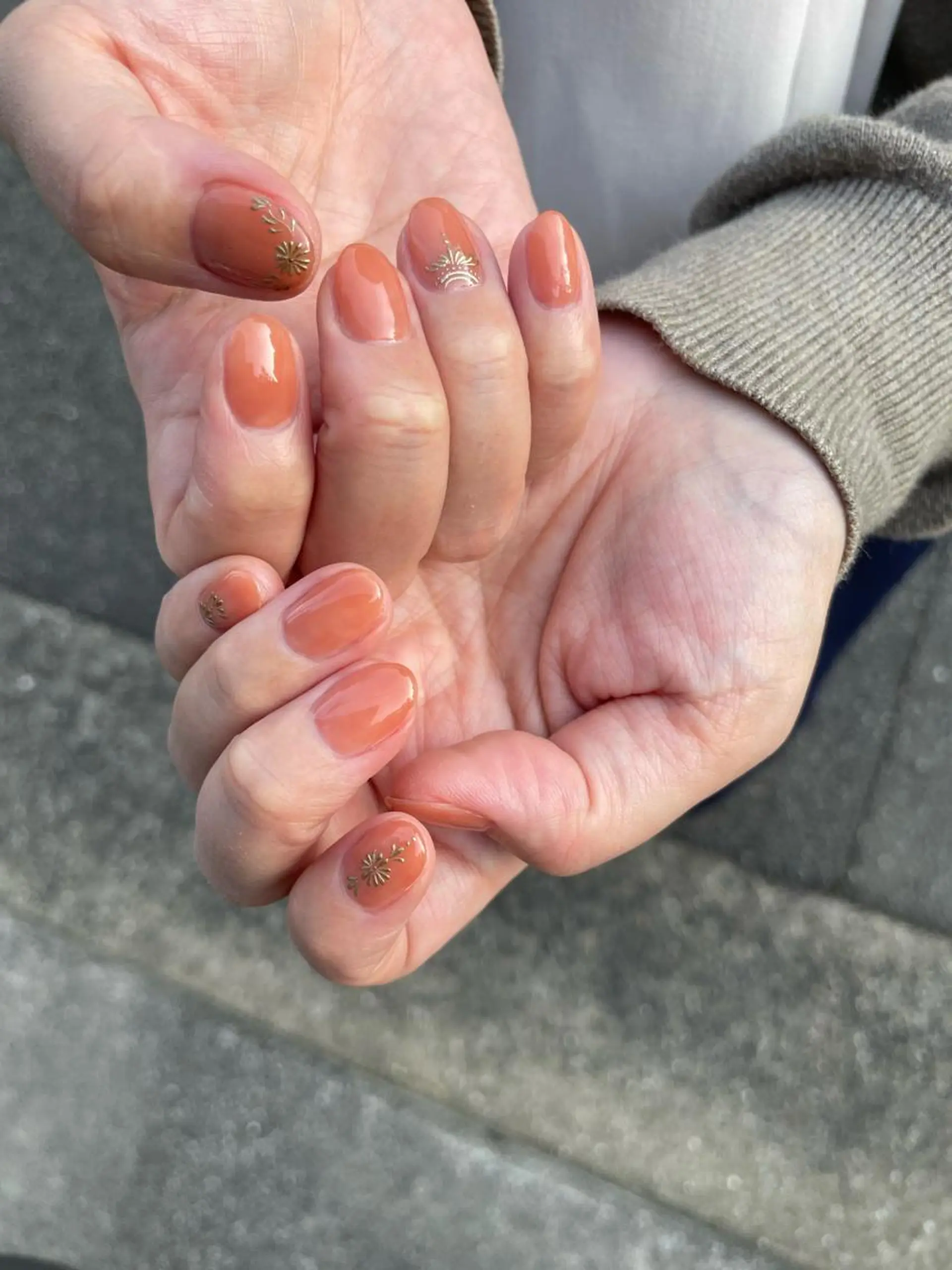 ネイル ハンドネイル ハンドケア 岩山 直子のネイルデザイン