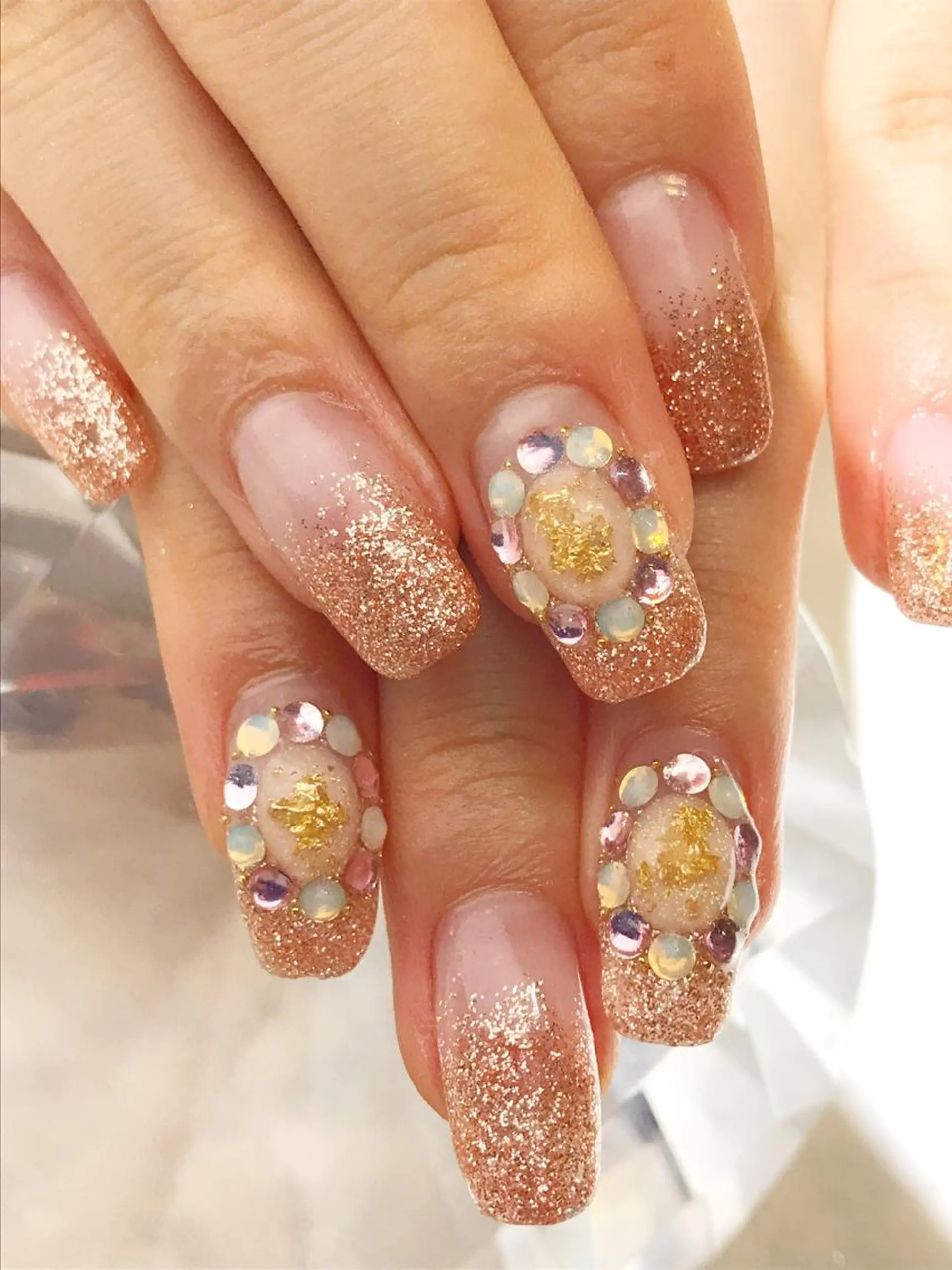 ネイル グラデーション ラメ(グリッター) ラメグラデーション YUN 💅のネイルデザイン