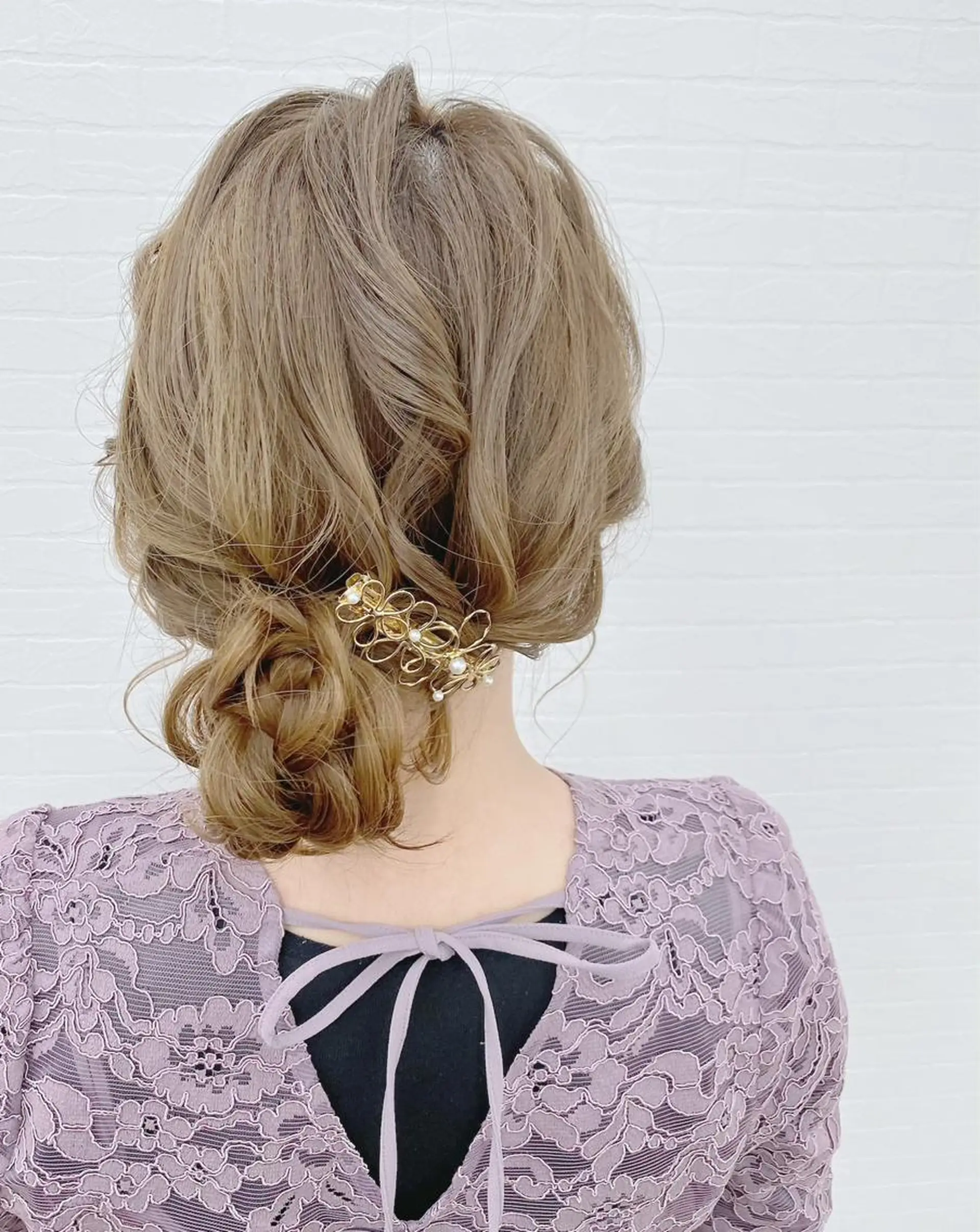 セミロング ヘアアレンジ 結婚式・ブライダル ヘアセット GRANLUSSO 〜グランルッソ駅前店所属・木口 嘉美のヘアスタイル