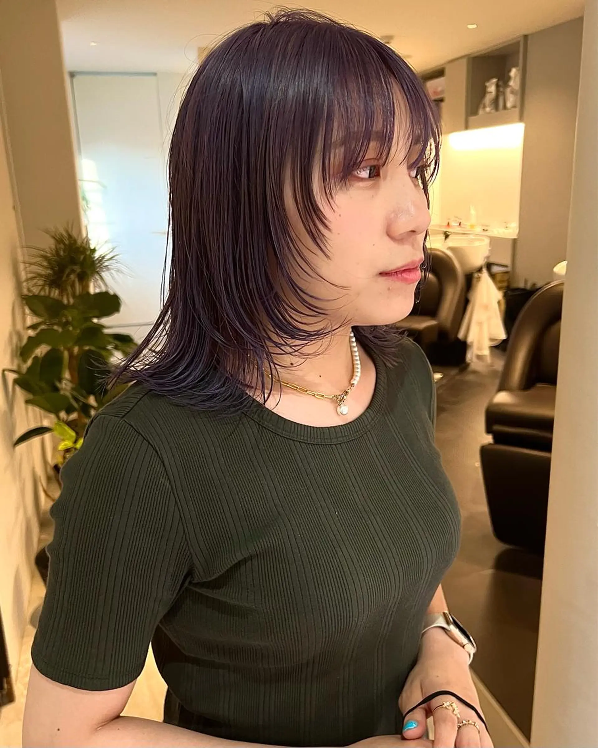 ミディアム カラー ハイトーンカラー ラベンダーカラー レイヤーカット ウルフカット ウルフレイヤー RAIMA ハイトーン/レイヤーのヘアスタイル