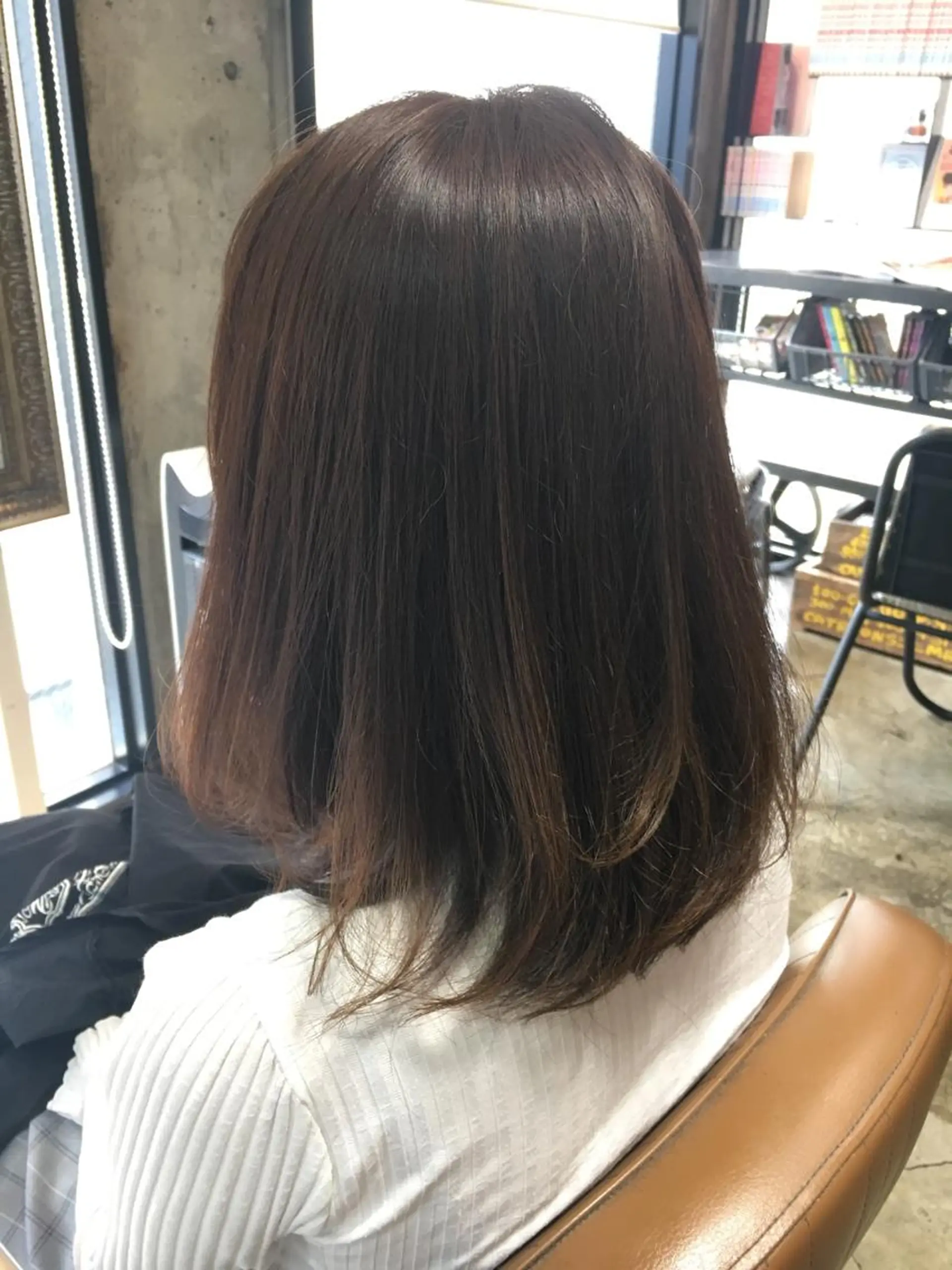 ミディアム カラー ブラウンカラー ピンクカラー ピンクブラウン 北條 優輝のヘアスタイル