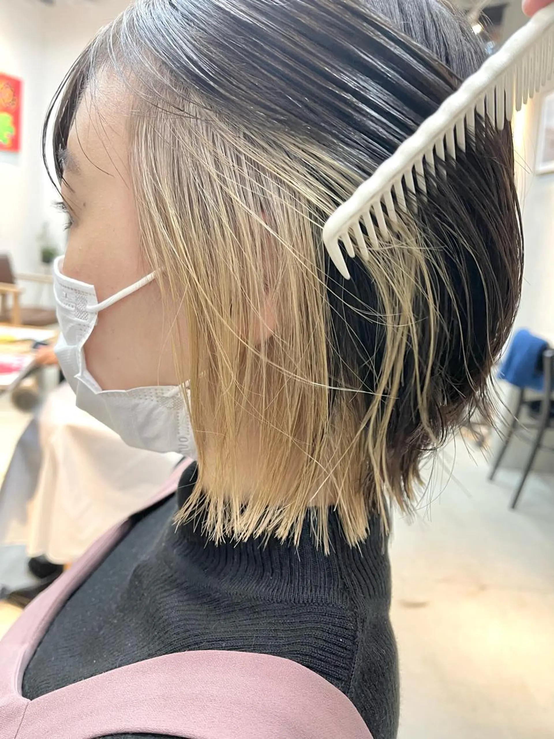 ミディアム カラー ベージュカラー インナーカラー ホワイトベージュ ヘアカラー トリートメント mee.urawa所属・似合わせショート×透 明感/やじまたかしのヘアスタイル