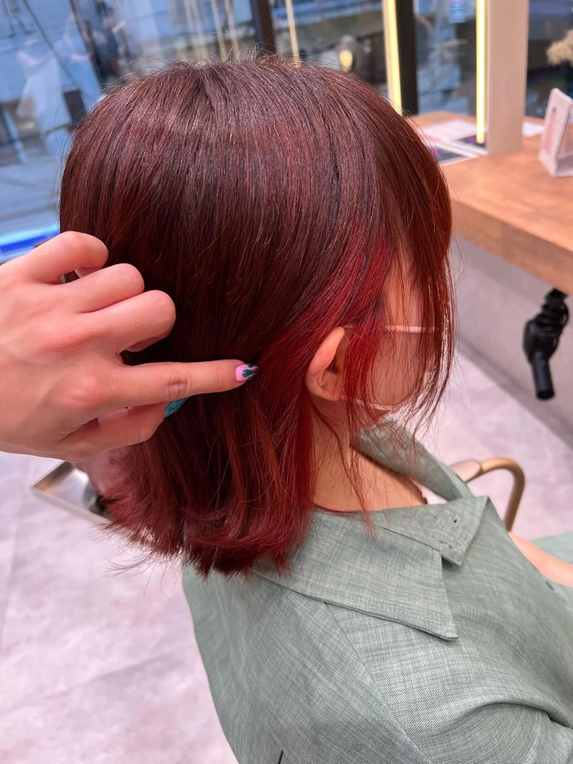 ミディアム カラー カット ヘアカラー トリートメント ヘッドスパ 一ノ瀬 蘭のヘアスタイル