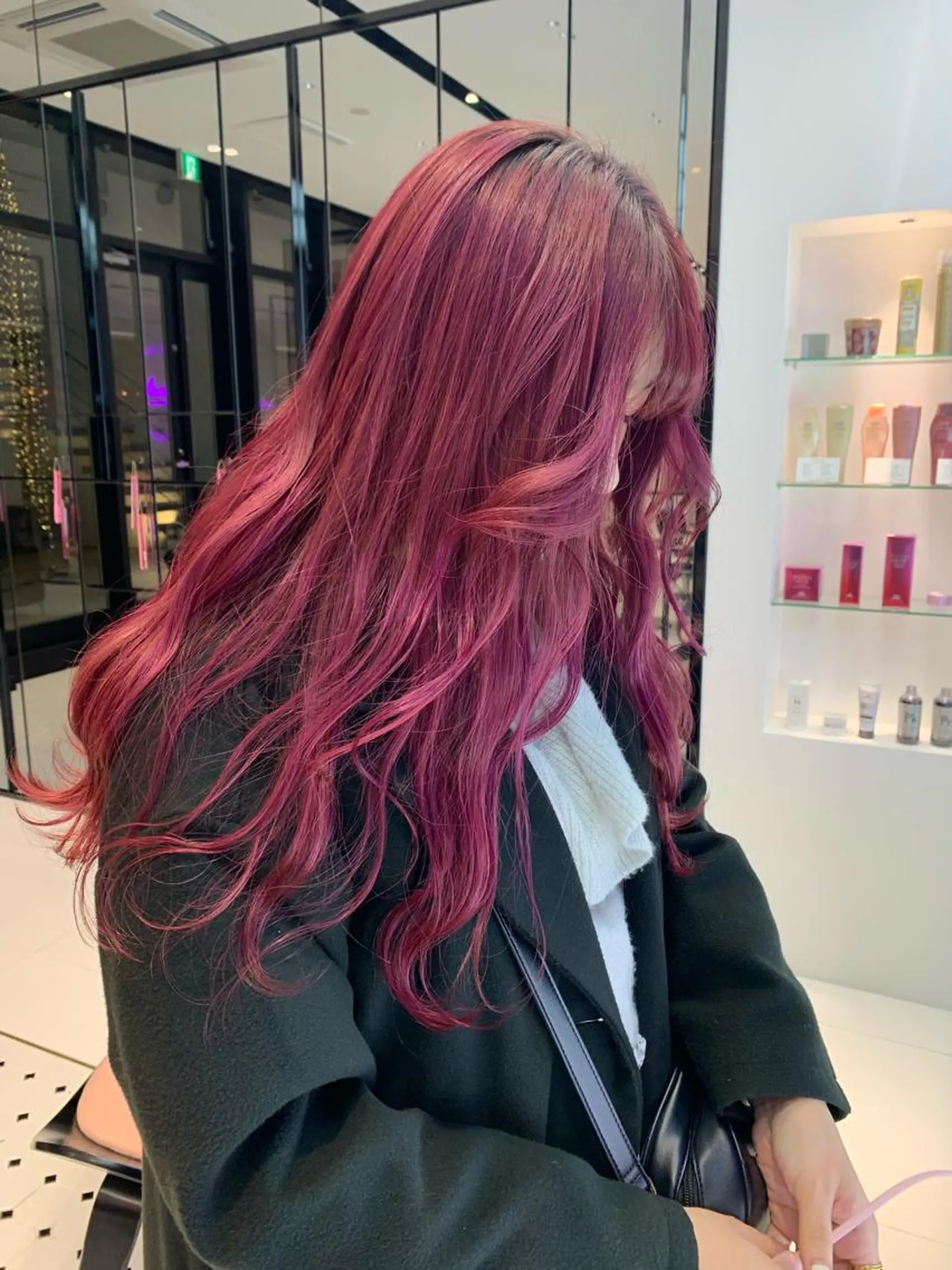 ロング カラー ブリーチ ピンクカラー ピンクパープル パープルカラー ハッシュカット/ハイ トーン/MANAMIのヘアスタイル