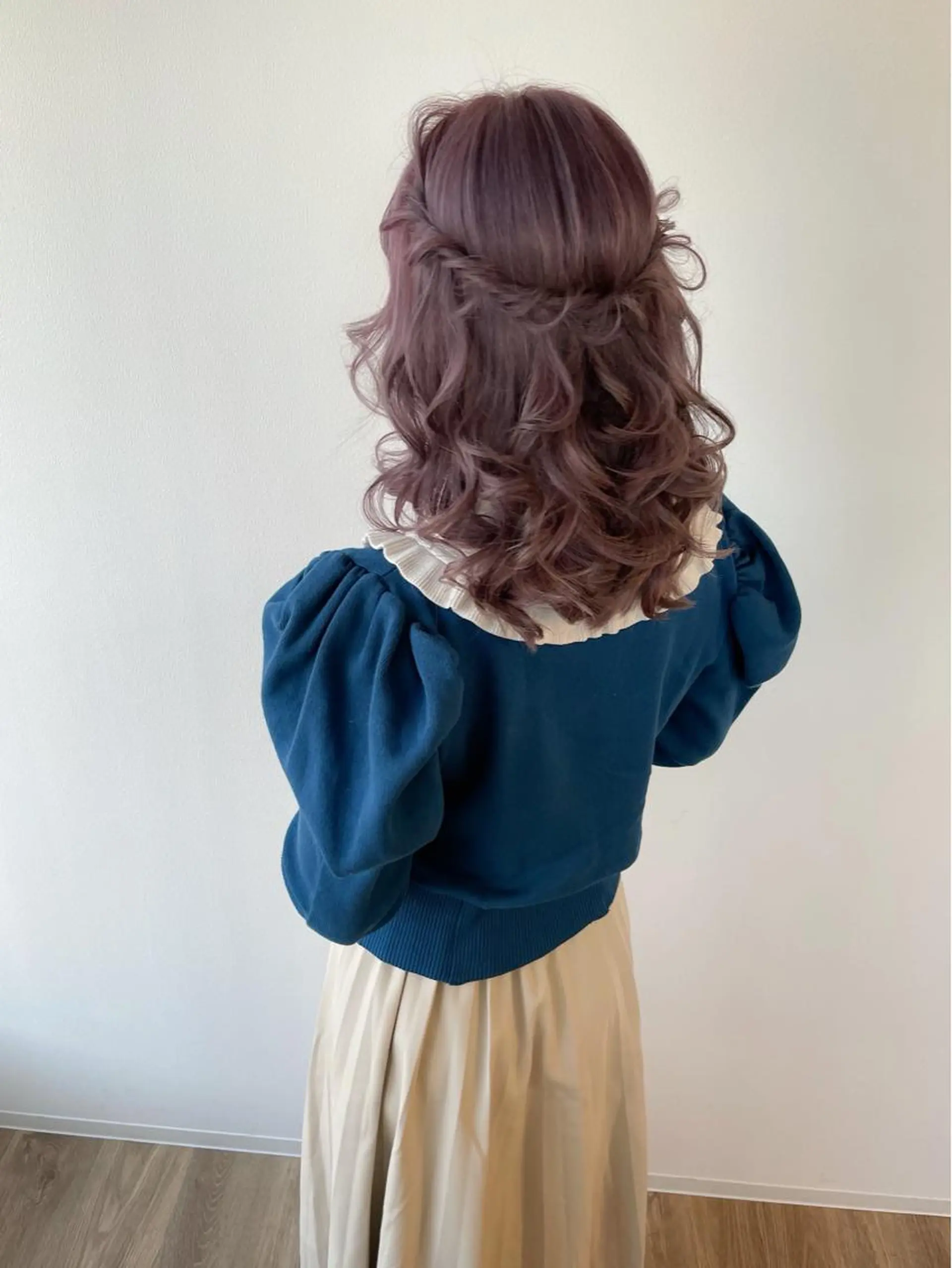 セミロング カラー ヘアアレンジ ラベンダーカラー autre所属・大久保 ひでなりのヘアスタイル