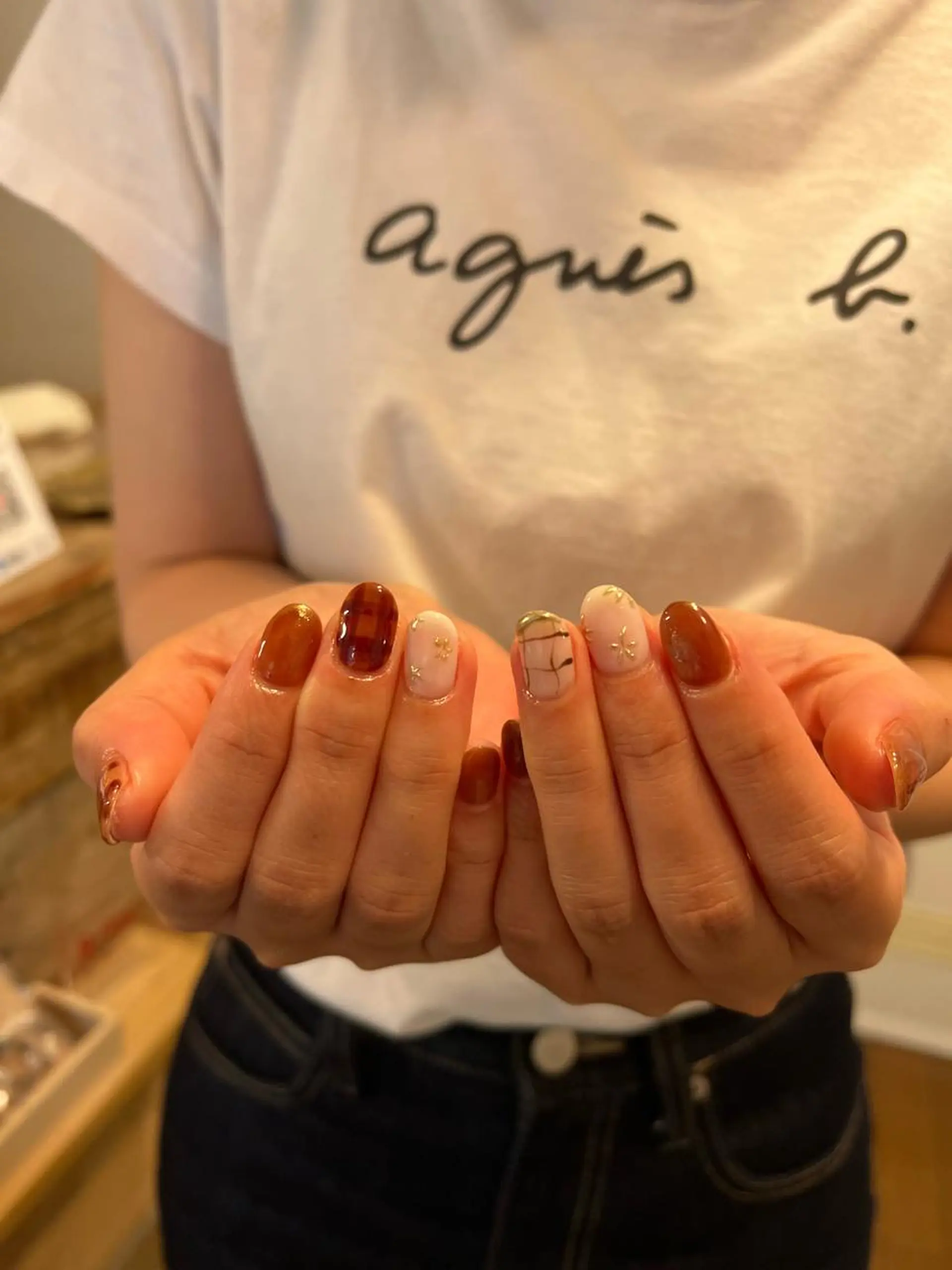 ネイル ハンドネイル フットネイル ハンドケア Nes.Nail所属・Miyagi Asamiのネイルデザイン