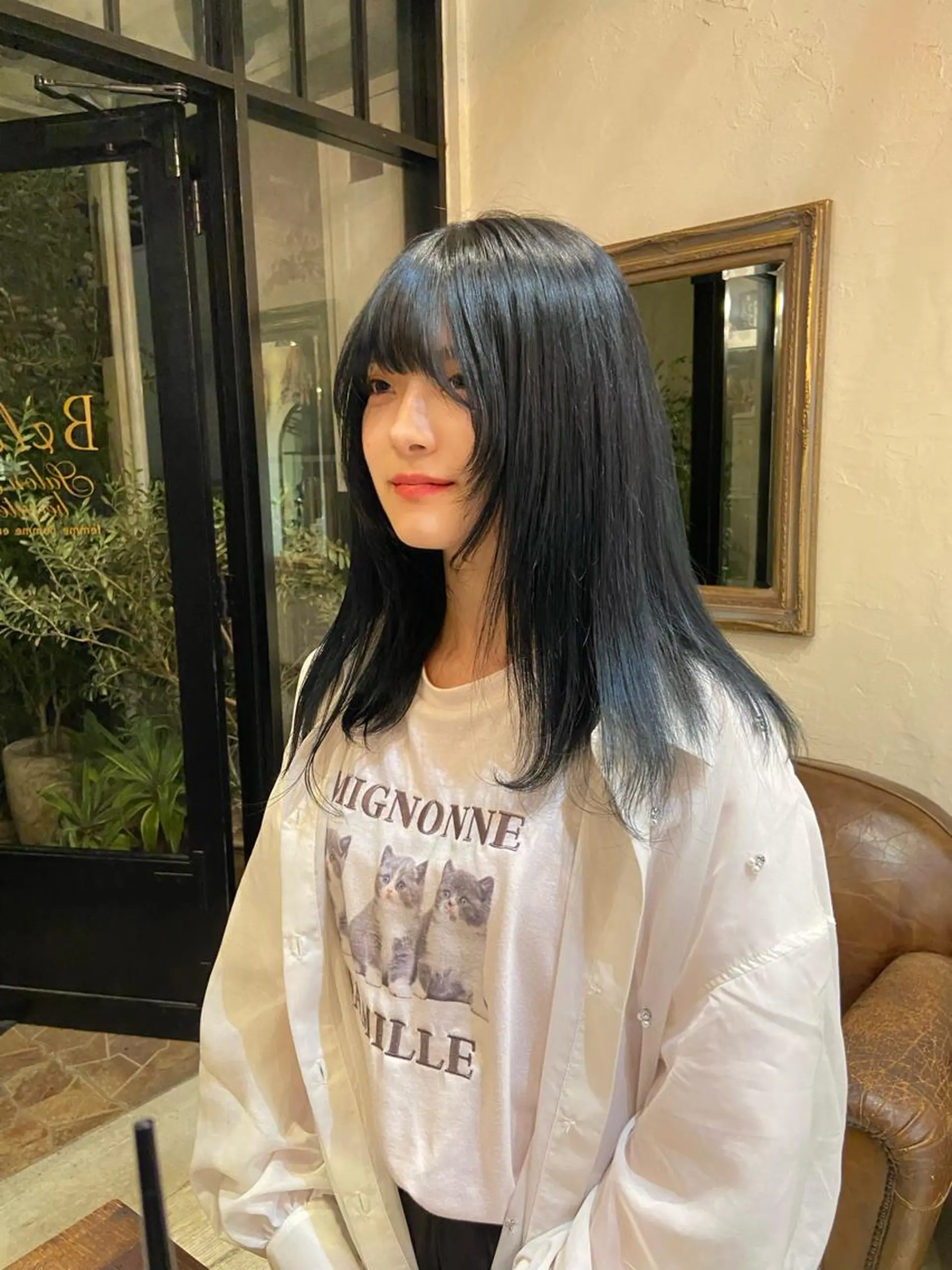 カラー 黒髪 ブルーカラー ブルーブラック ダメージレス美容師 🌱水島侑理のヘアスタイル