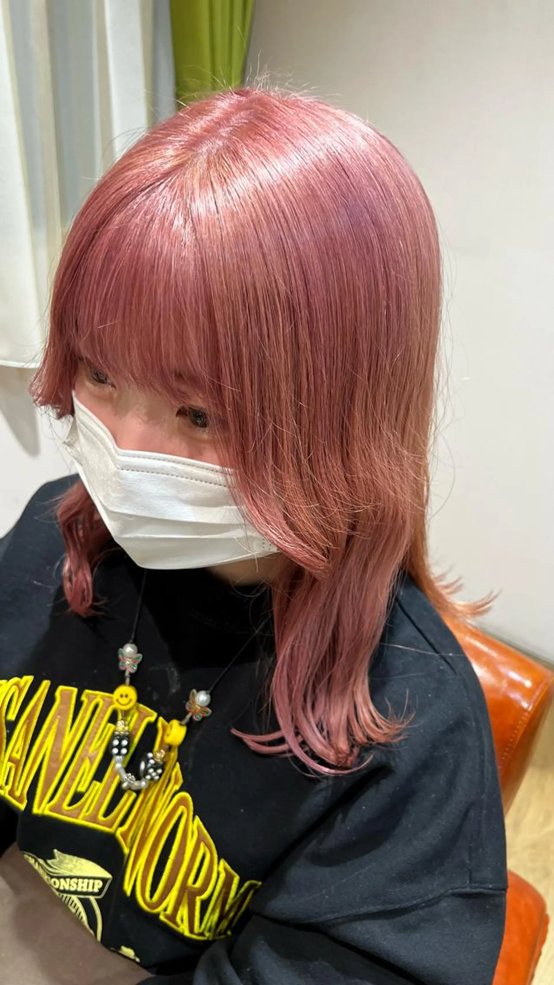 ミディアム カラー ブリーチ ピンクカラー Lita所属・Lita KANAのヘアスタイル