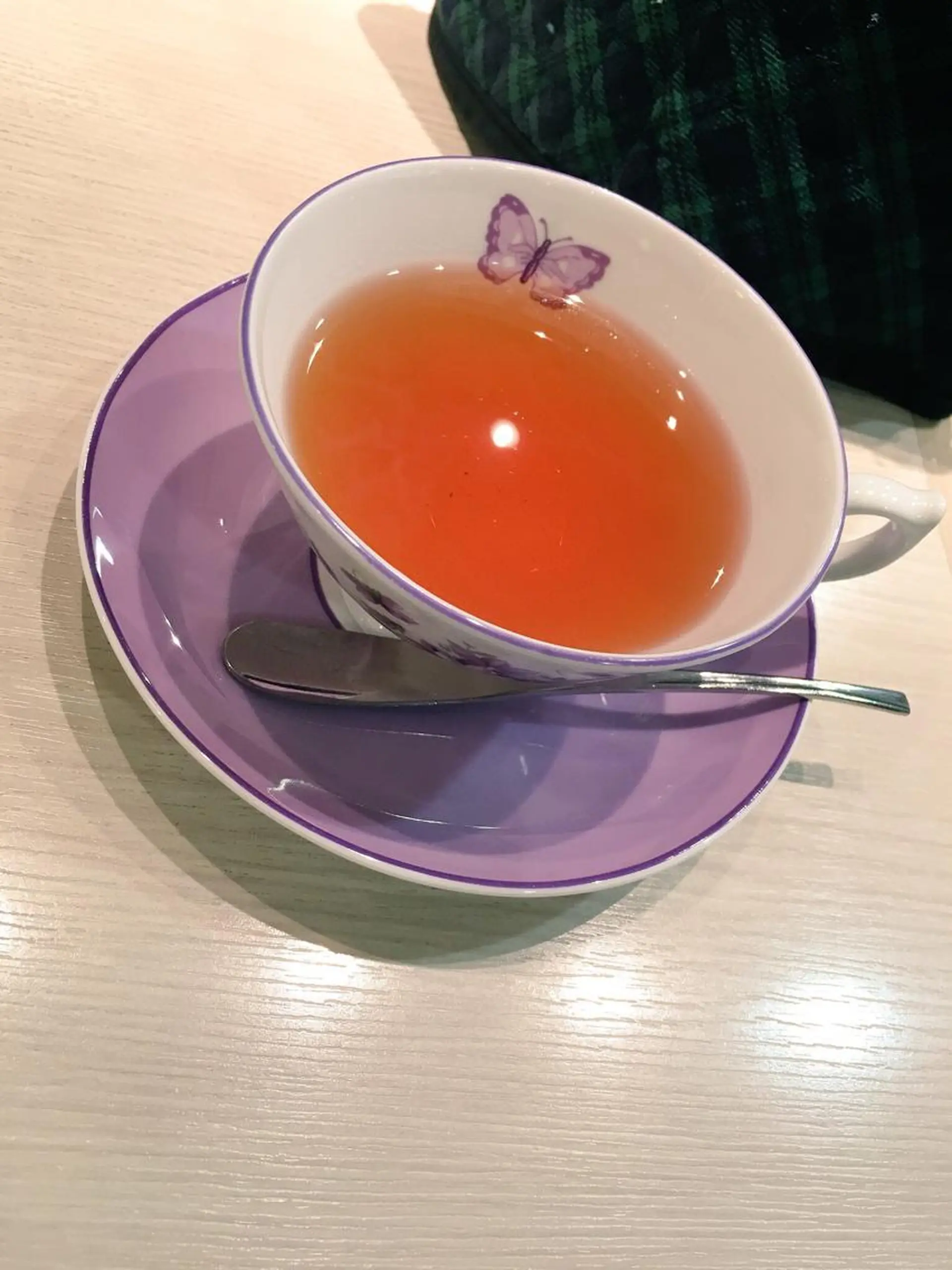 ショート カラー パーマ ヘアアレンジ メンズ キッズ ネイル マツエク・マツパ アニメ,Vオタク× 即効痩せエステサロンのエステ・リラクイメージ