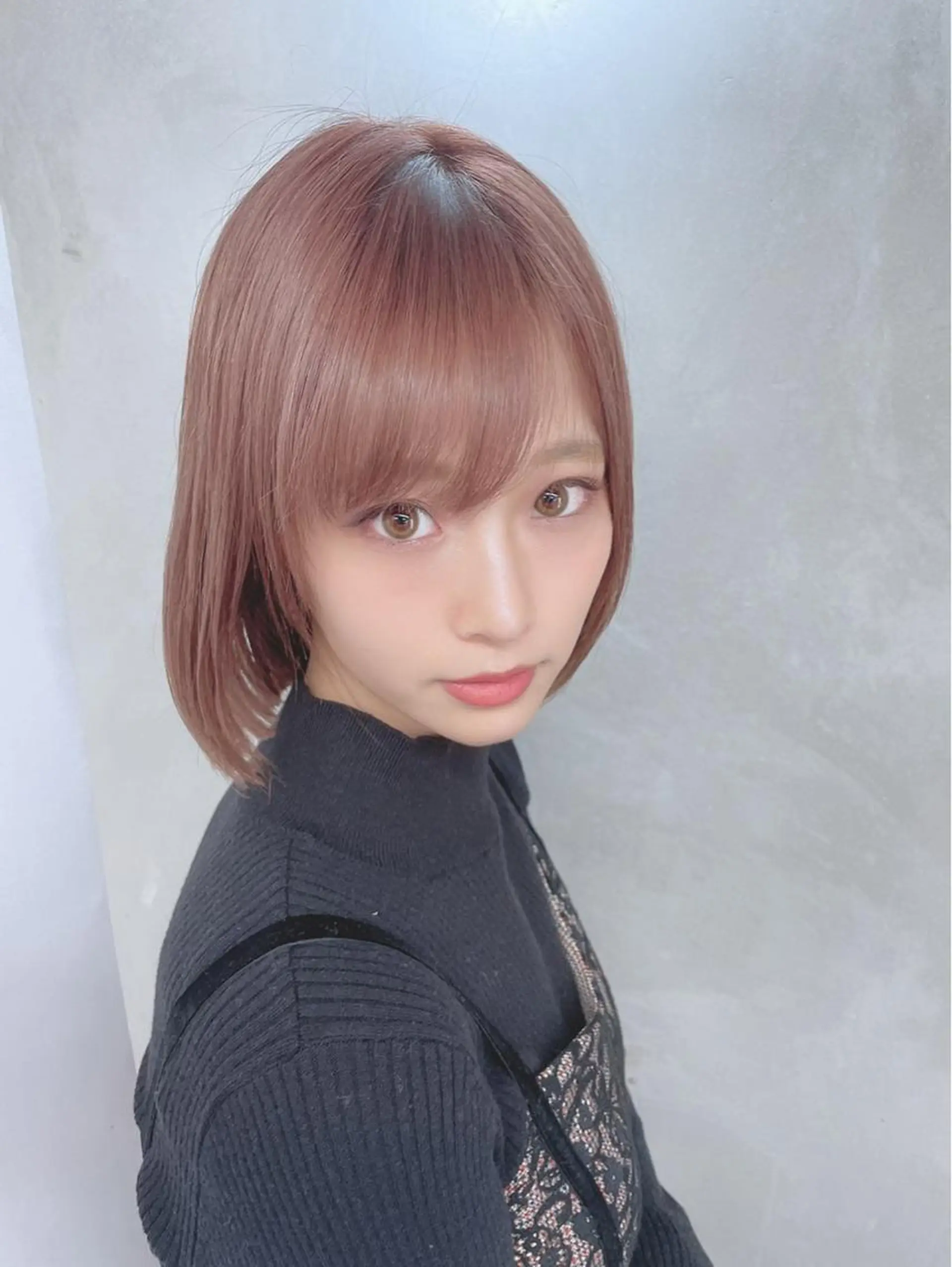 セミロング カラー パーマ ヘアアレンジ 【公式】amble luxe池袋東口🩷のヘアスタイル