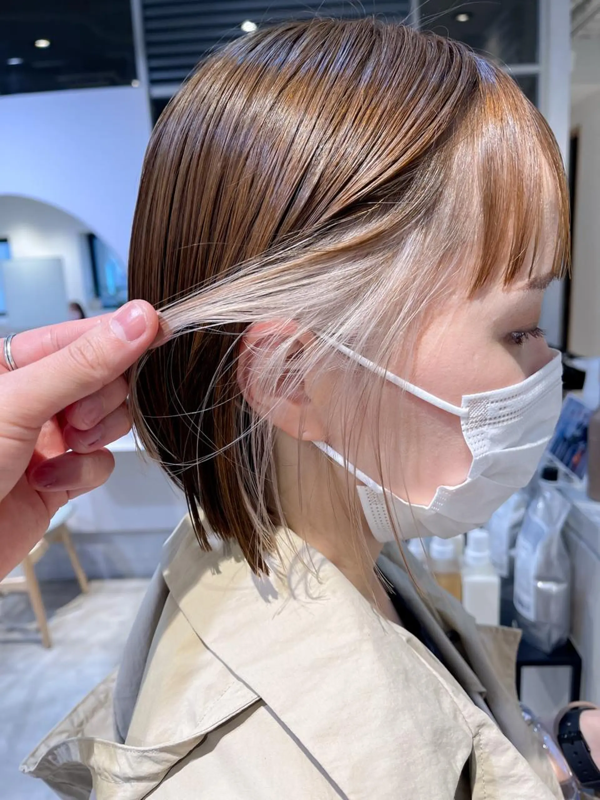 ミディアム 川本 裕🌿のヘアスタイル