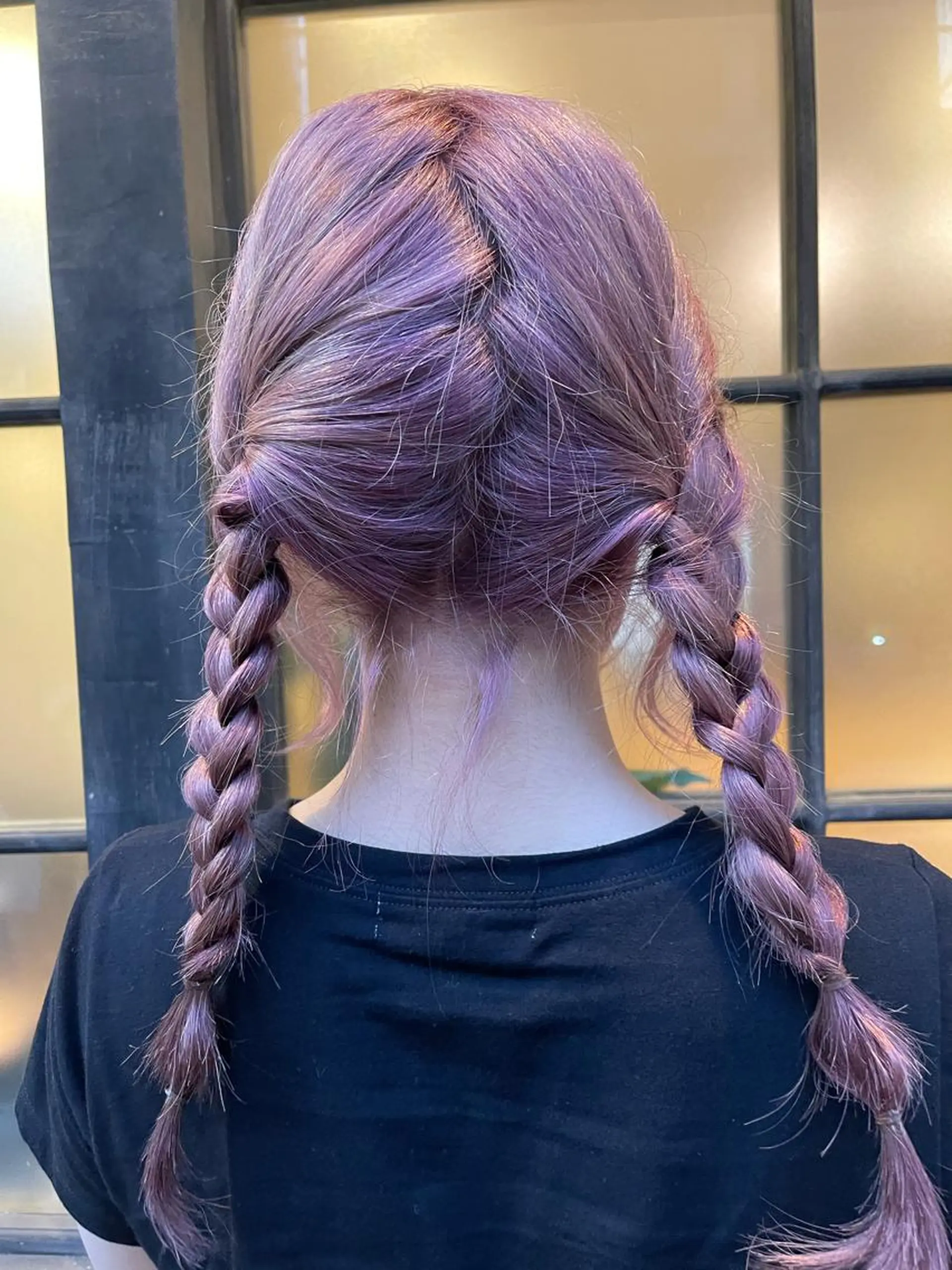 ミディアム カット ヘアカラー 韓国式パーマ🔥 ブリーチ🔥TOMOのヘアスタイル