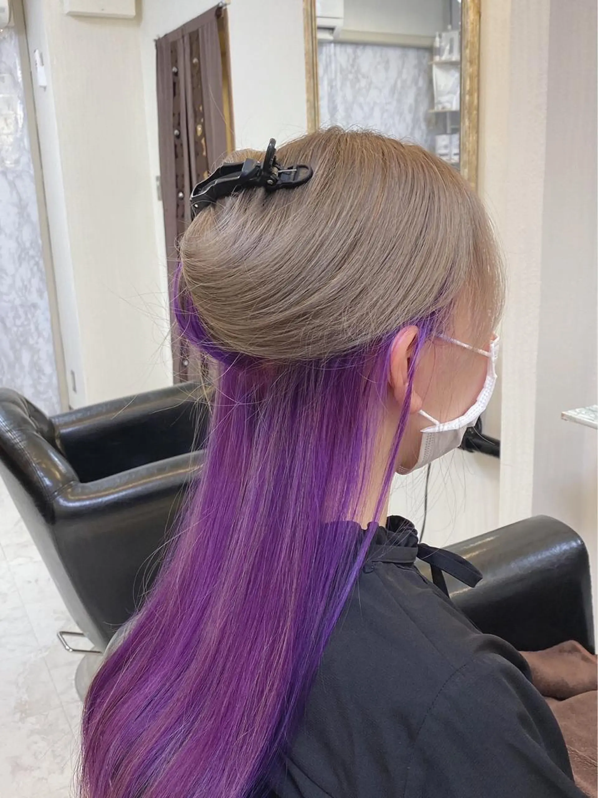 ロング カラー ブリーチ 透明感カラー インナーカラー KEN 🌟のヘアスタイル