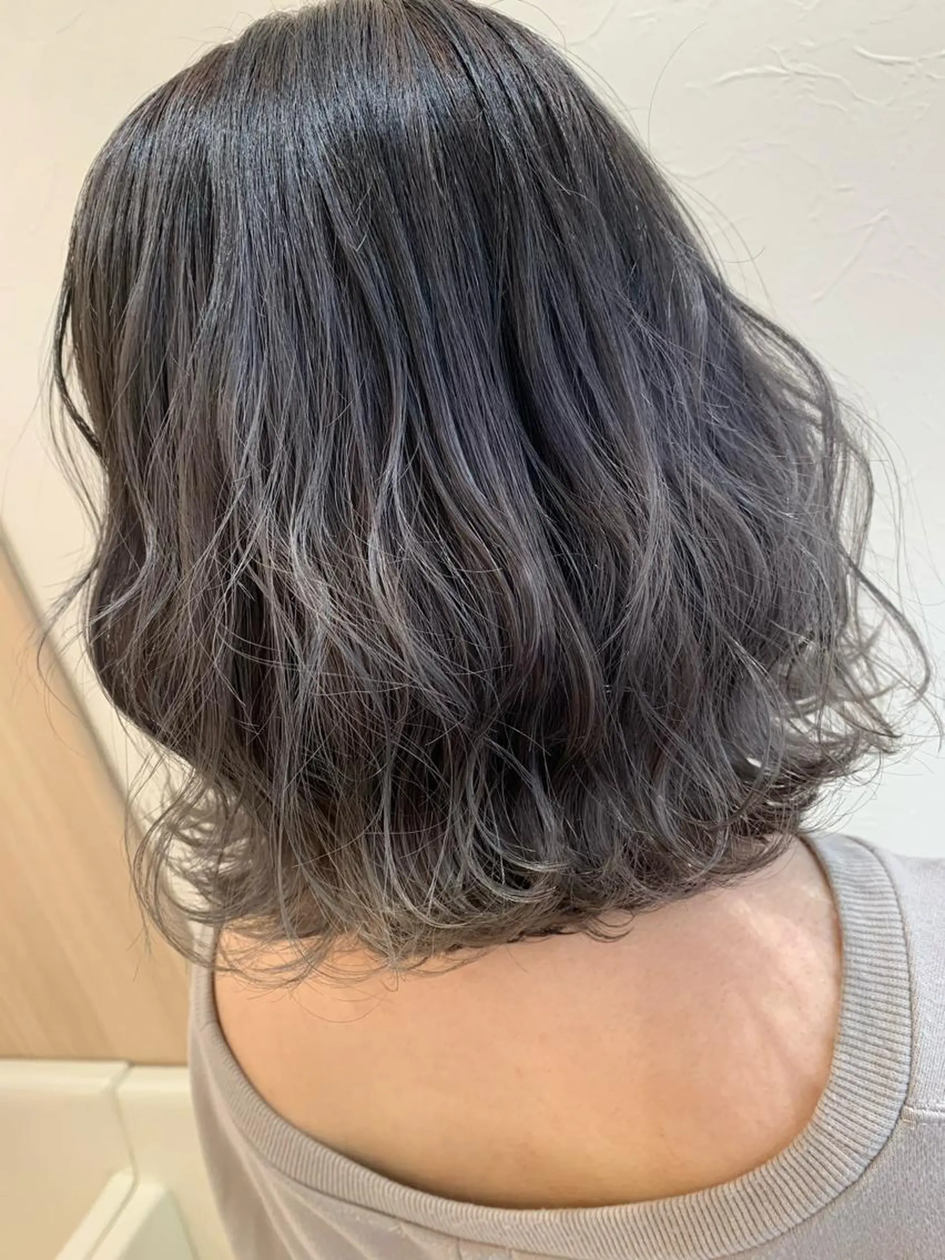 ミディアム カラー 店長ハイトーンカラー 柞山史奈のヘアスタイル