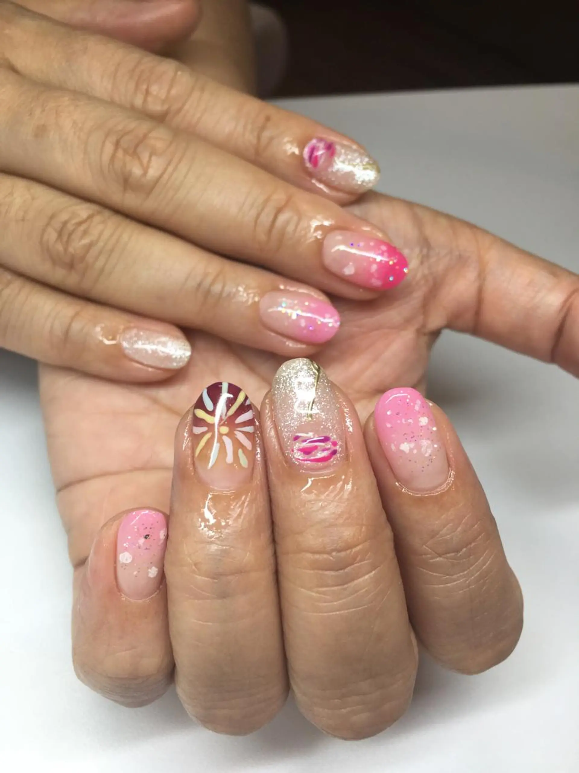 ネイル 持ち込み ヨーヨーネイル ハンドネイル glow_ nailのネイルデザイン