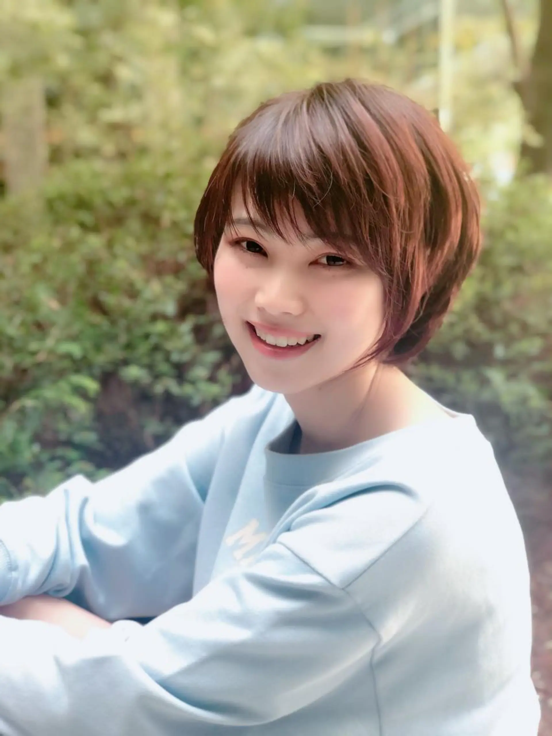 ショート 能登谷 きよのヘアスタイル