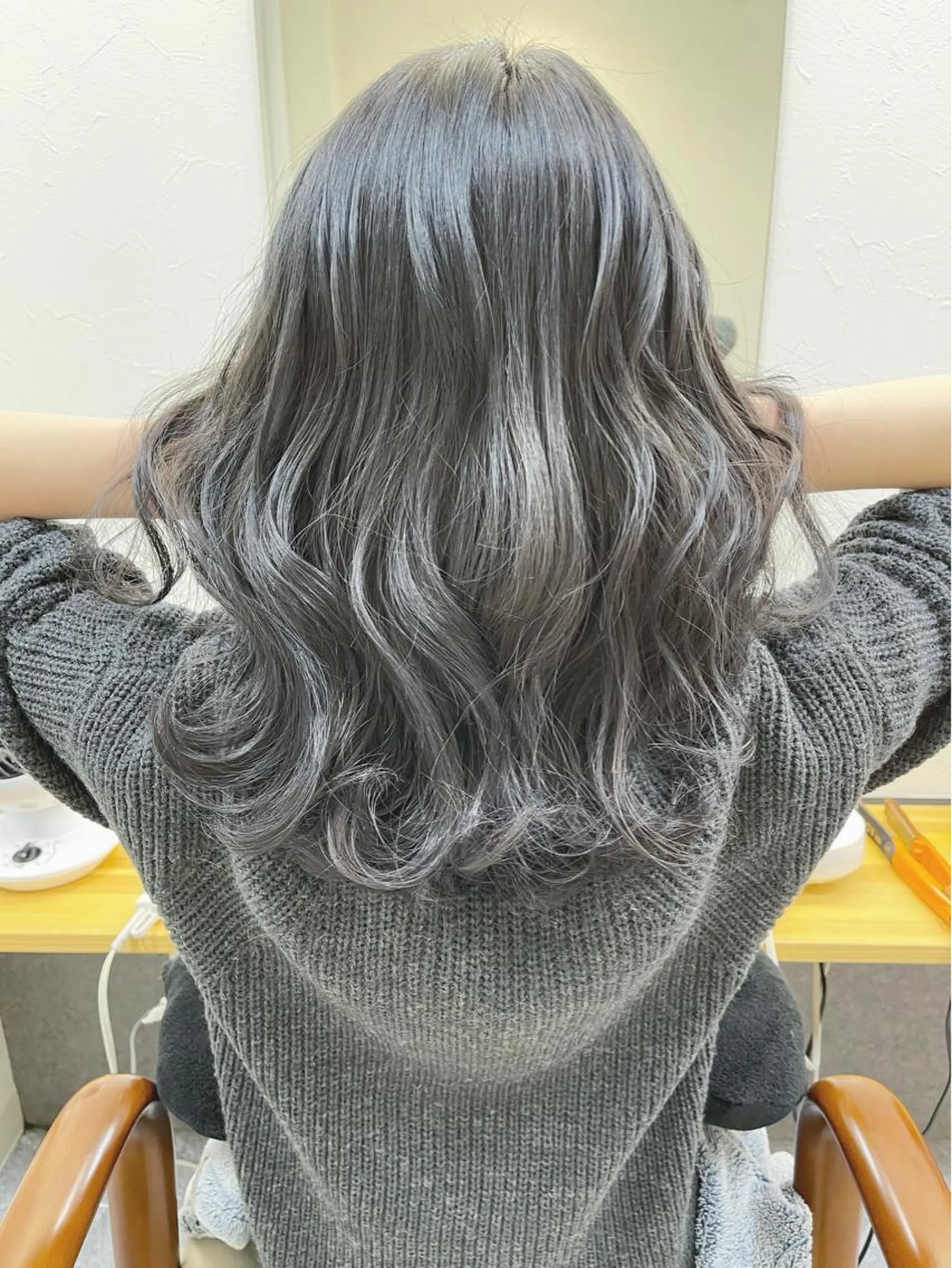 セミロング カット ヘアカラー トリートメント H所属・H (エイチ) 烏丸御池店のヘアスタイル